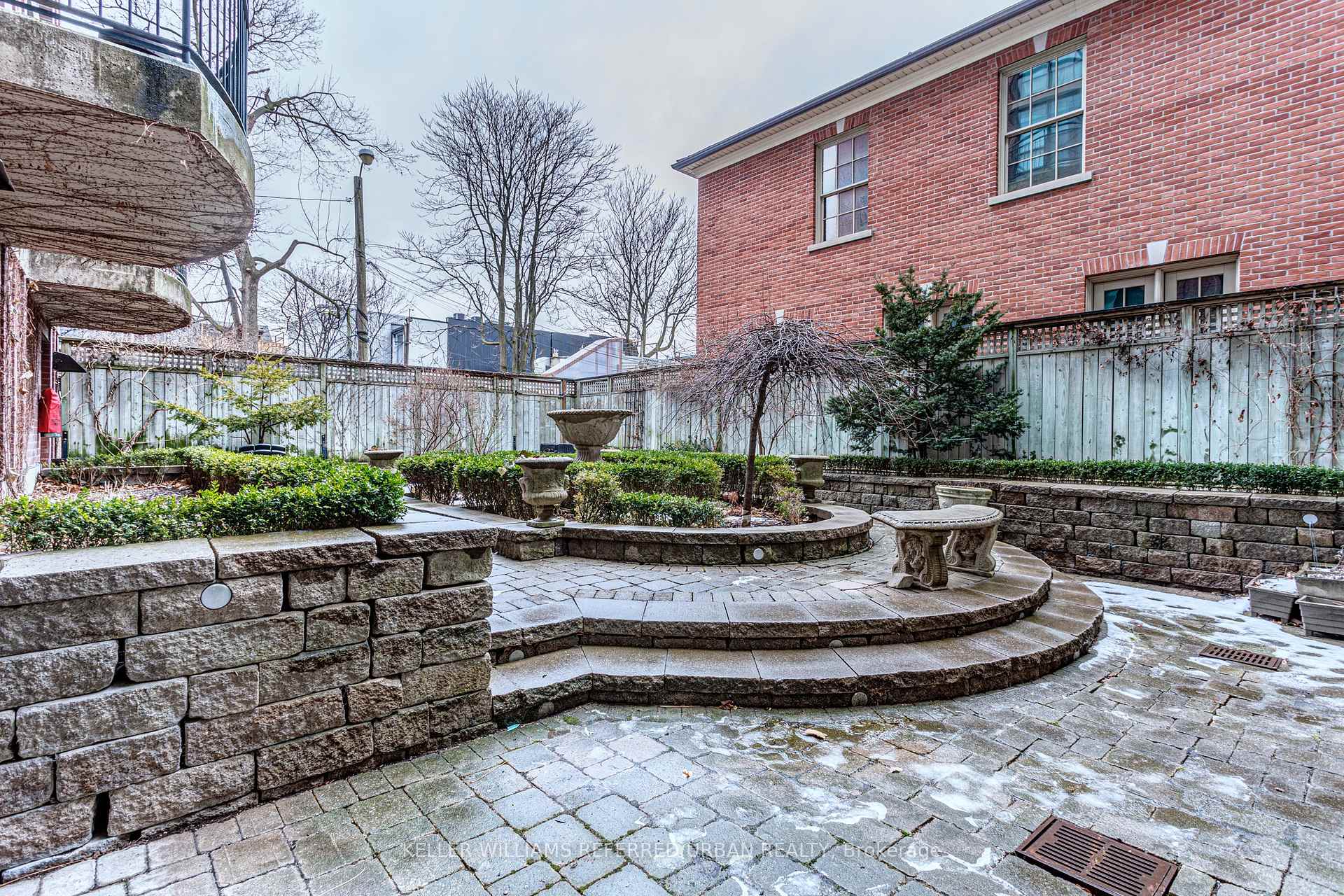 #404 - 901 Queen St W, Toronto, ON M6J3X4 | 1 Bedroom 1 Bathroom Condo Apt | Image 31