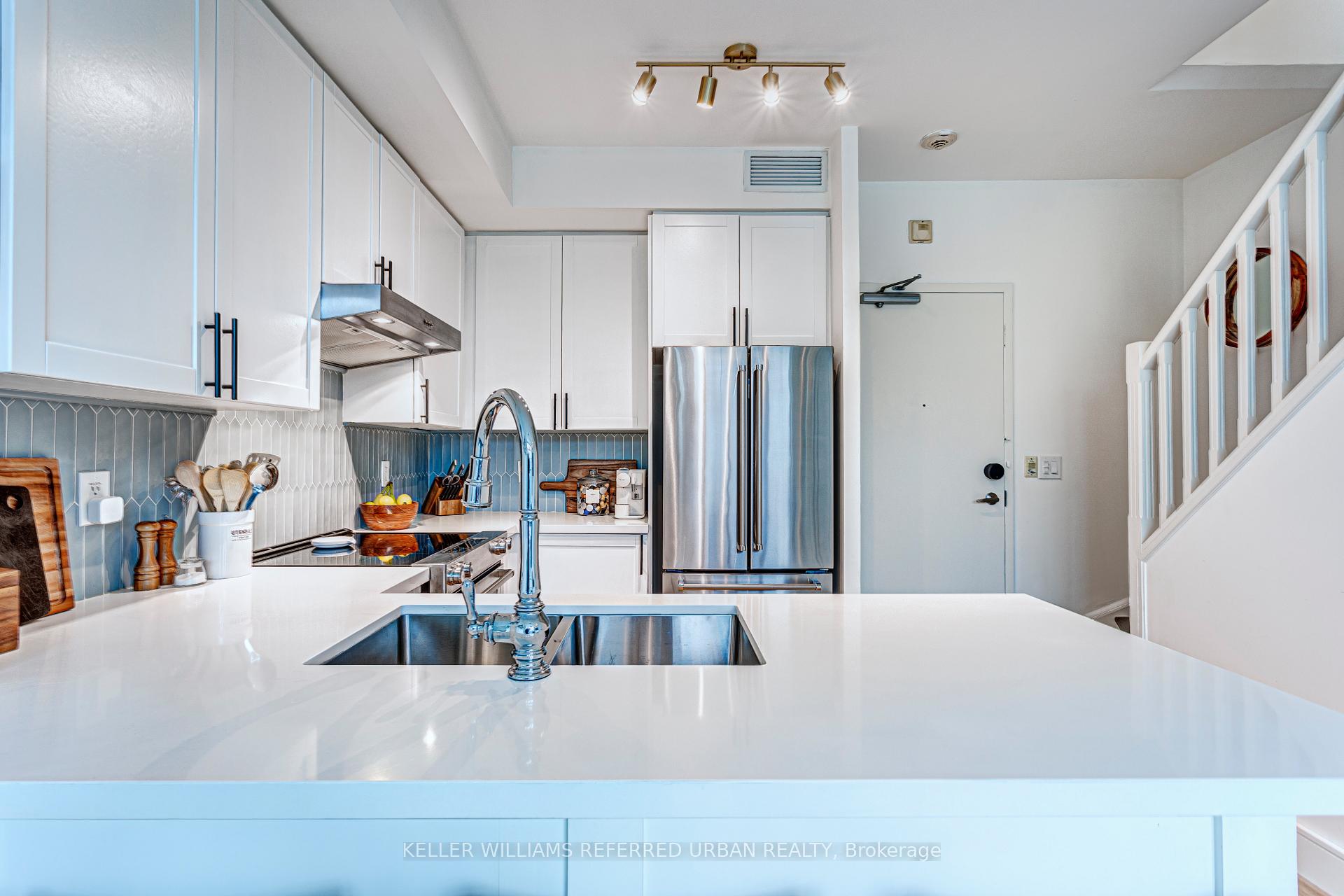 #404 - 901 Queen St W, Toronto, ON M6J3X4 | 1 Bedroom 1 Bathroom Condo Apt | Image 7