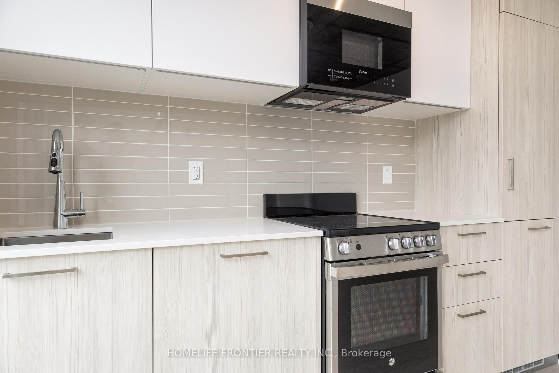 #3004 - 65 Mutual St, Toronto, ON M5B2A9 | 3 Bedroom 2 Bathroom Condo Apt | Image 10