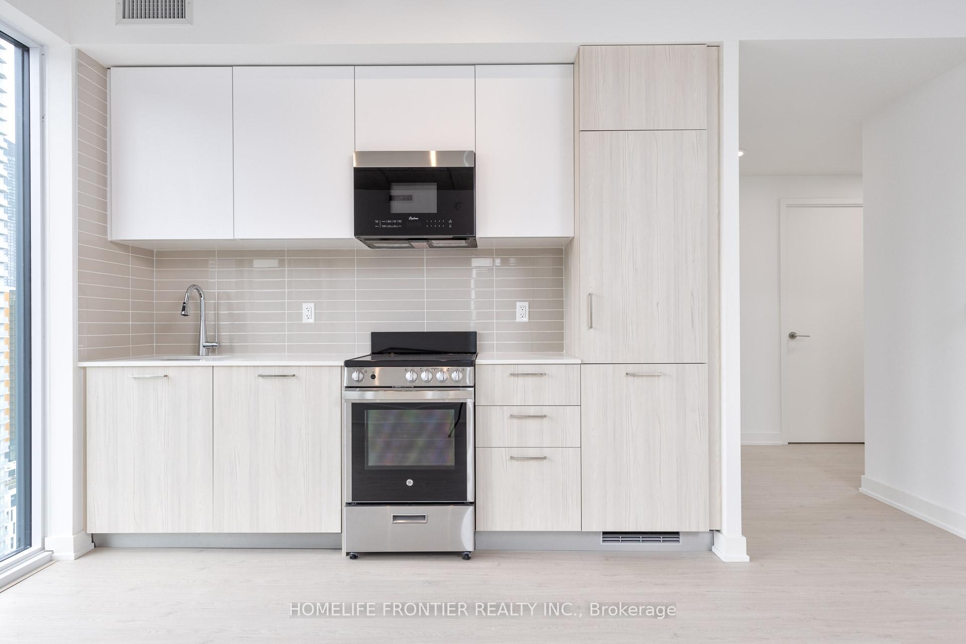 #3004 - 65 Mutual St, Toronto, ON M5B2A9 | 3 Bedroom 2 Bathroom Condo Apt | Image 8