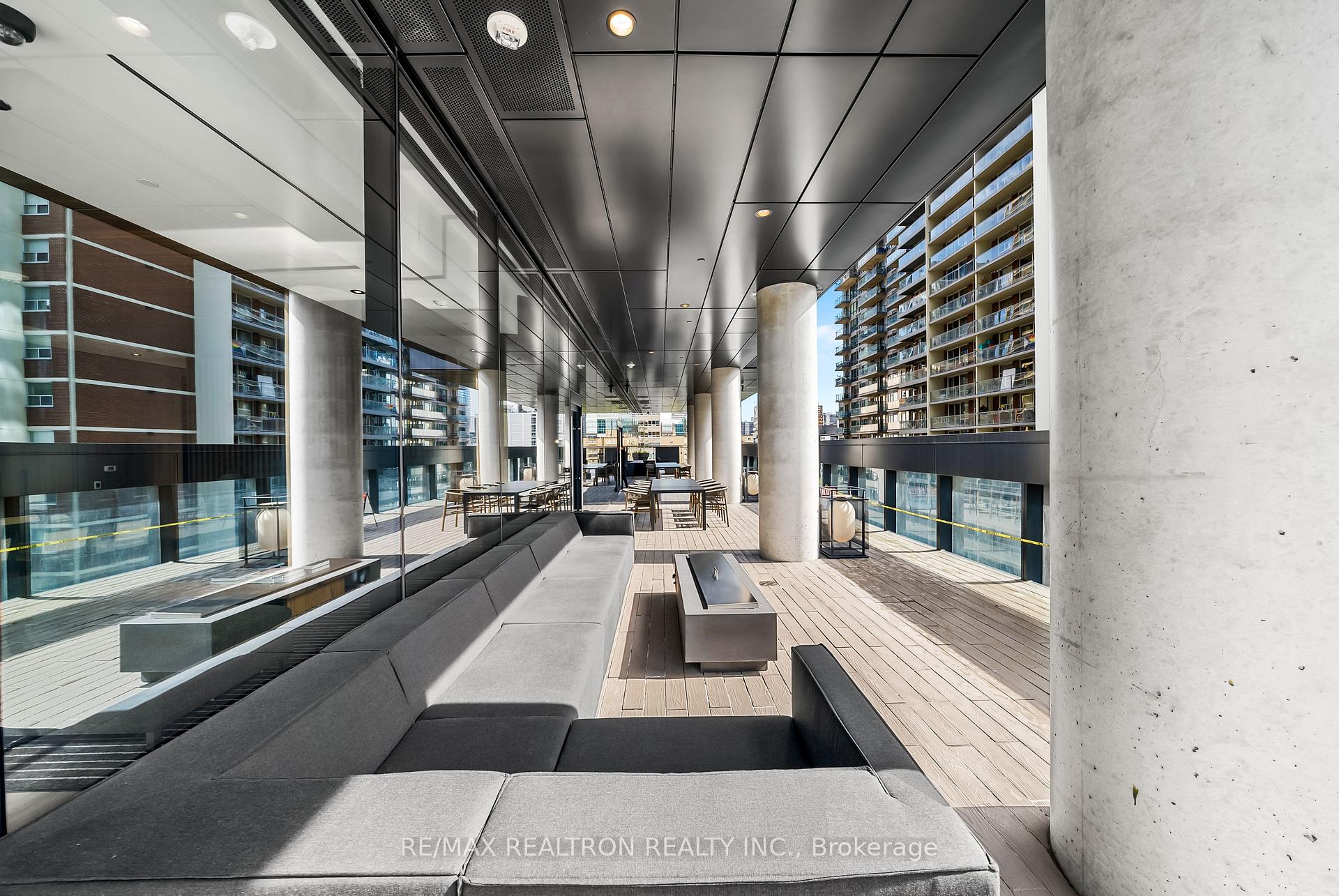 #4102 - 55 Charles St E, Toronto, ON M4Y0J1 | 2 Bedroom 2 Bathroom Condo Apt | Image 26
