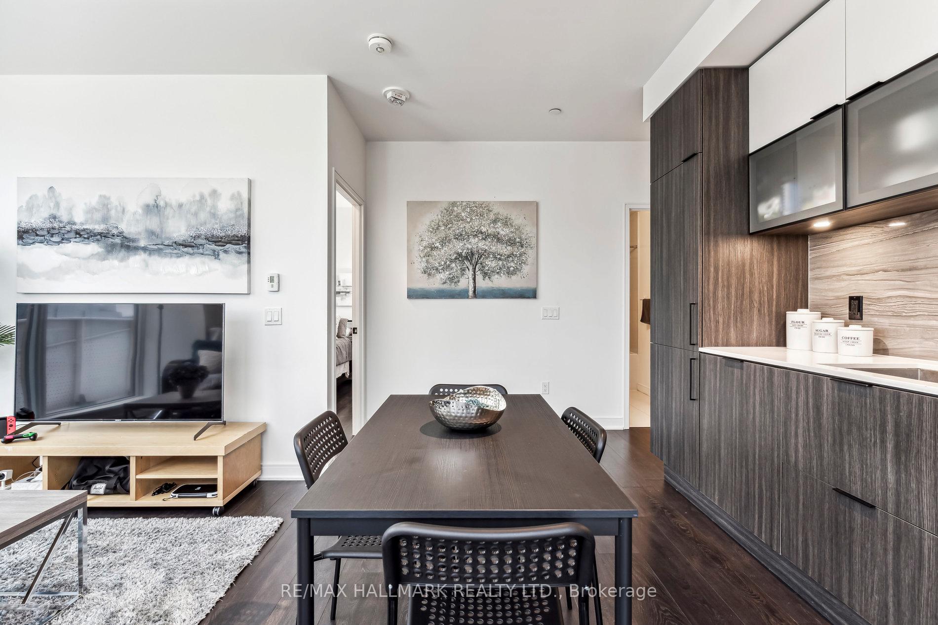 #1201 - 60 Tannery Rd, Toronto, ON M5A0S8 | 2 Bedroom 2 Bathroom Condo Apt | Image 15
