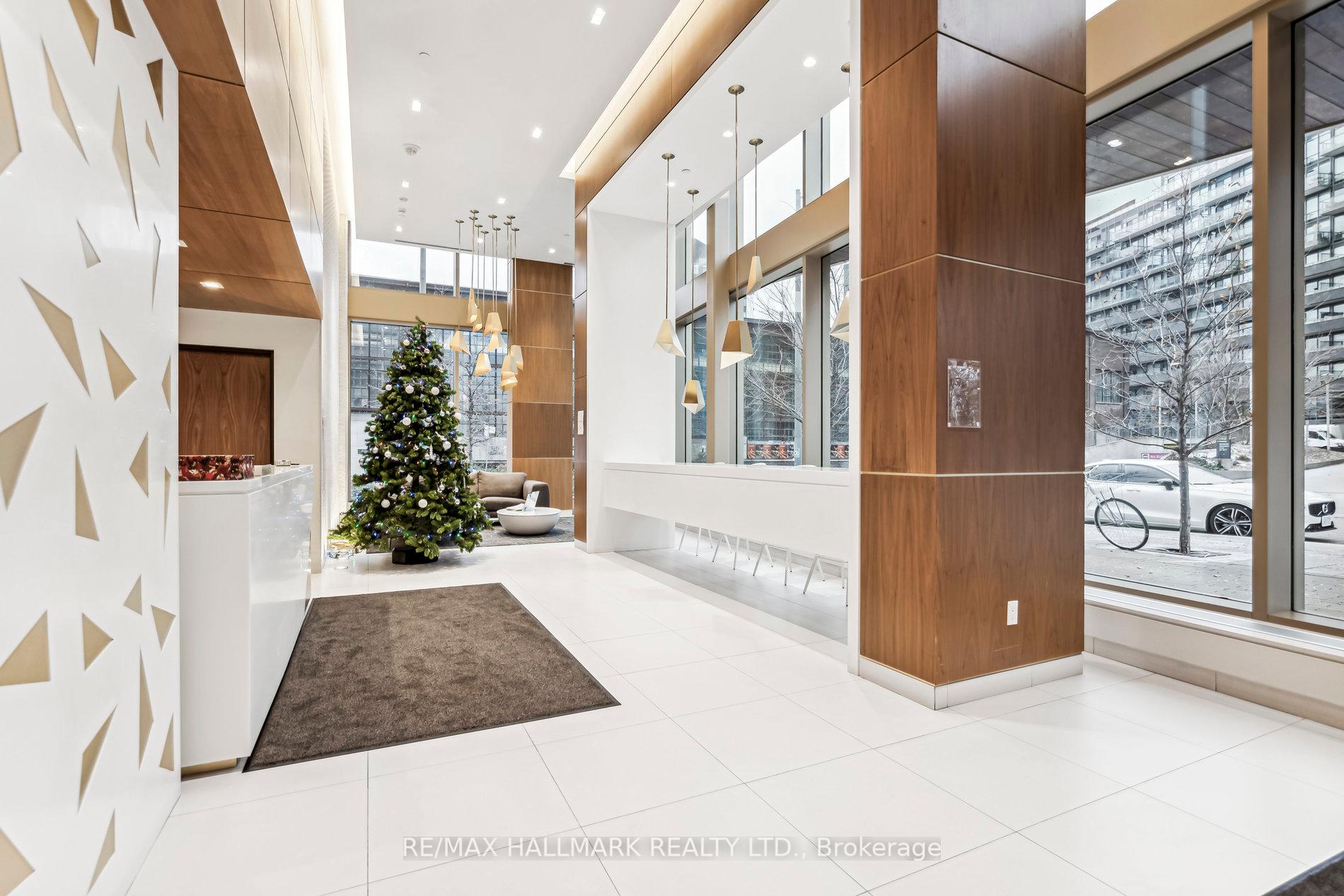 #1201 - 60 Tannery Rd, Toronto, ON M5A0S8 | 2 Bedroom 2 Bathroom Condo Apt | Image 4