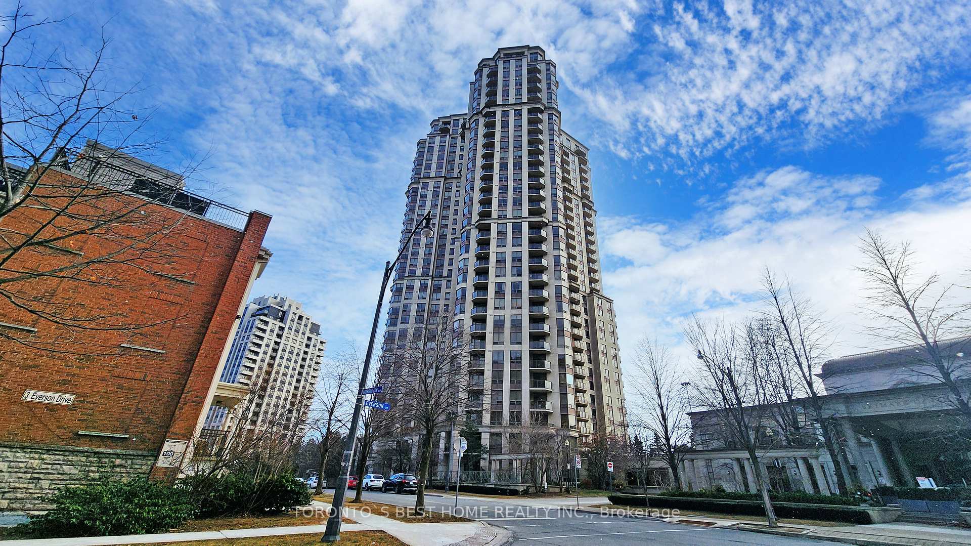 #Gph24 - 80 Harrison Garden Blvd, Toronto, ON M2N7E3 | 2 Bedroom 2 Bathroom Condo Apt | Image 1