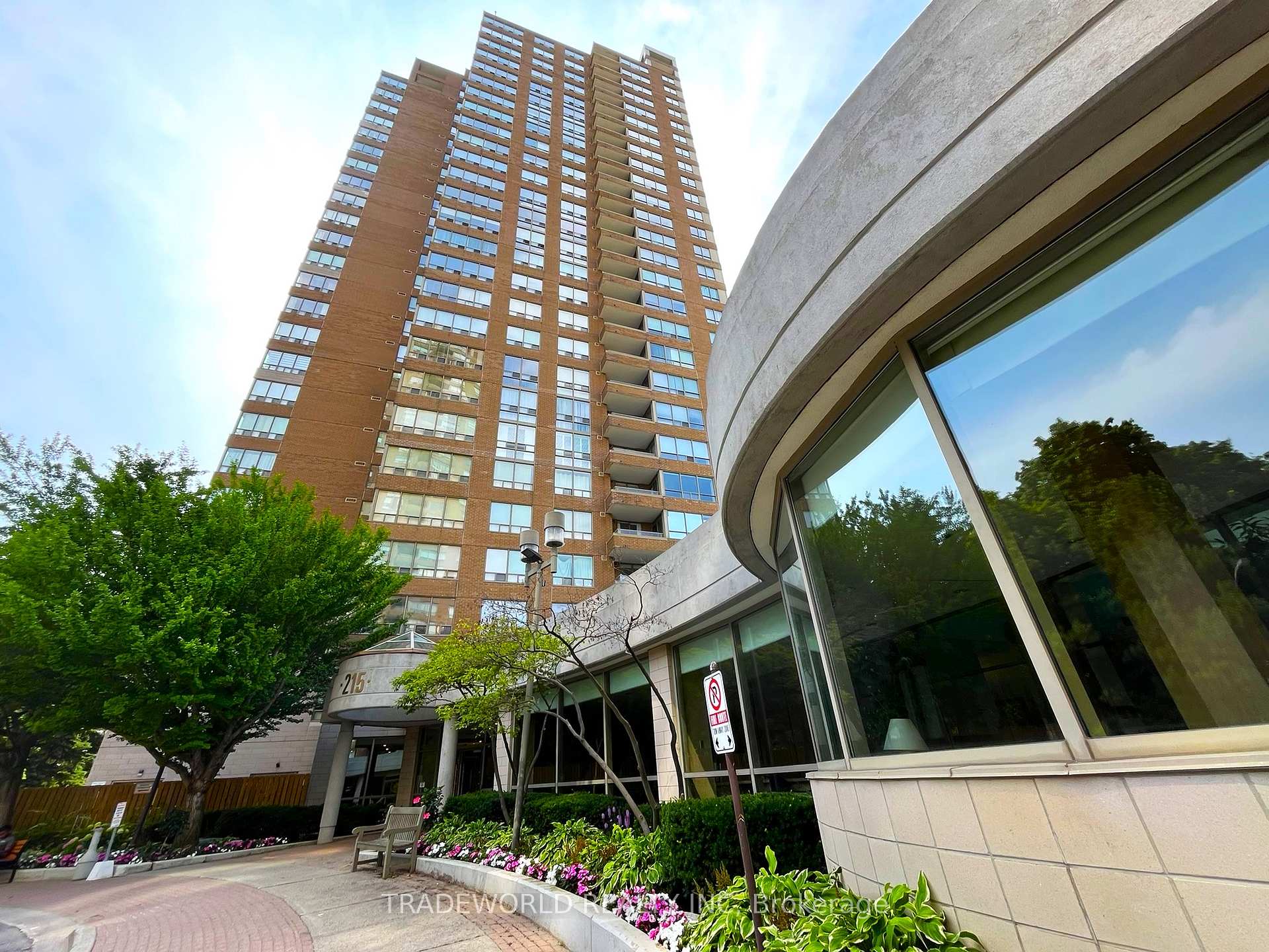 #2307 - 215 Wynford Dr, Toronto, ON M3C3P5 | 1 Bedroom 1 Bathroom Condo Apt | Image 1