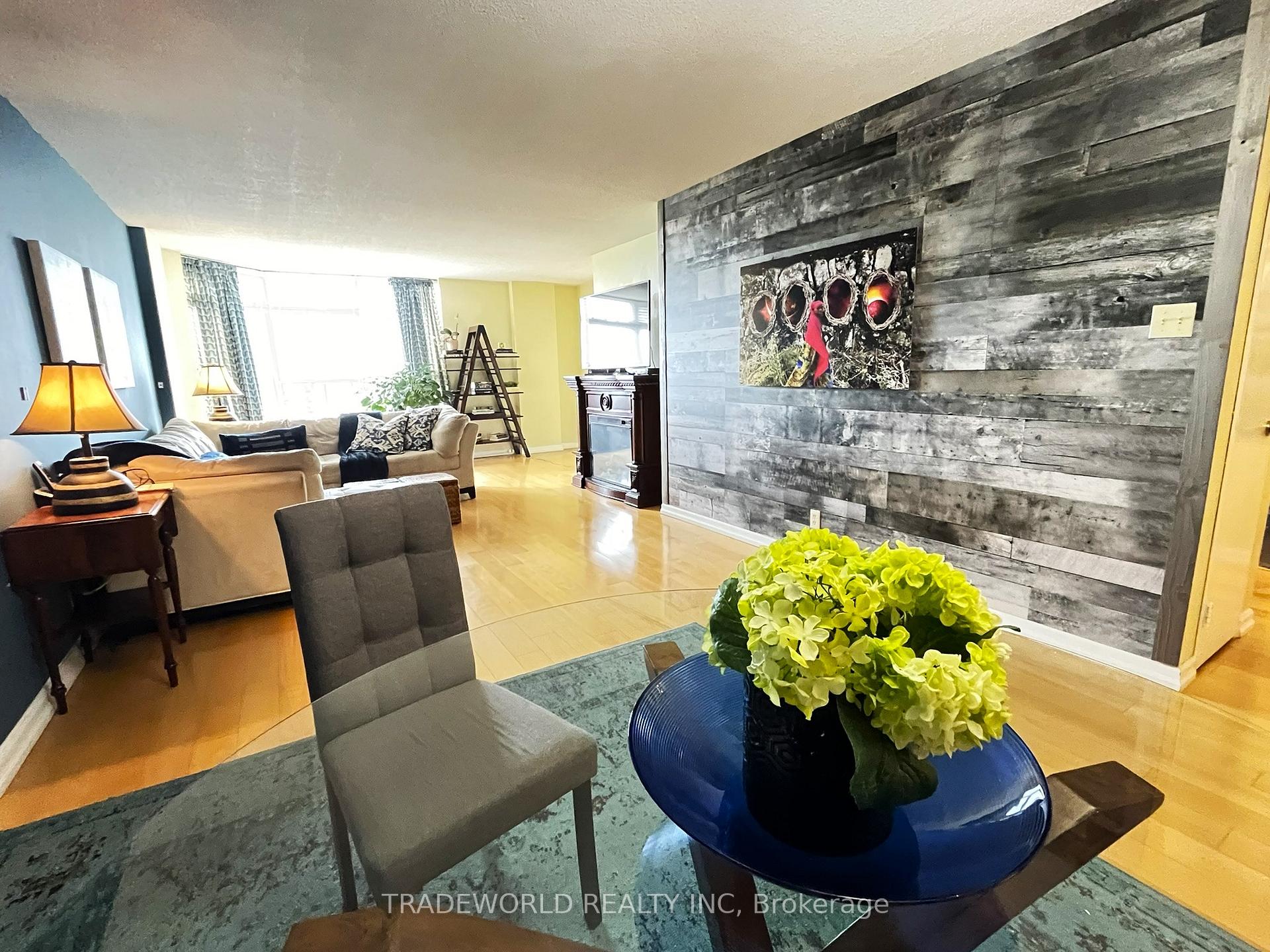 #2307 - 215 Wynford Dr, Toronto, ON M3C3P5 | 1 Bedroom 1 Bathroom Condo Apt | Image 4