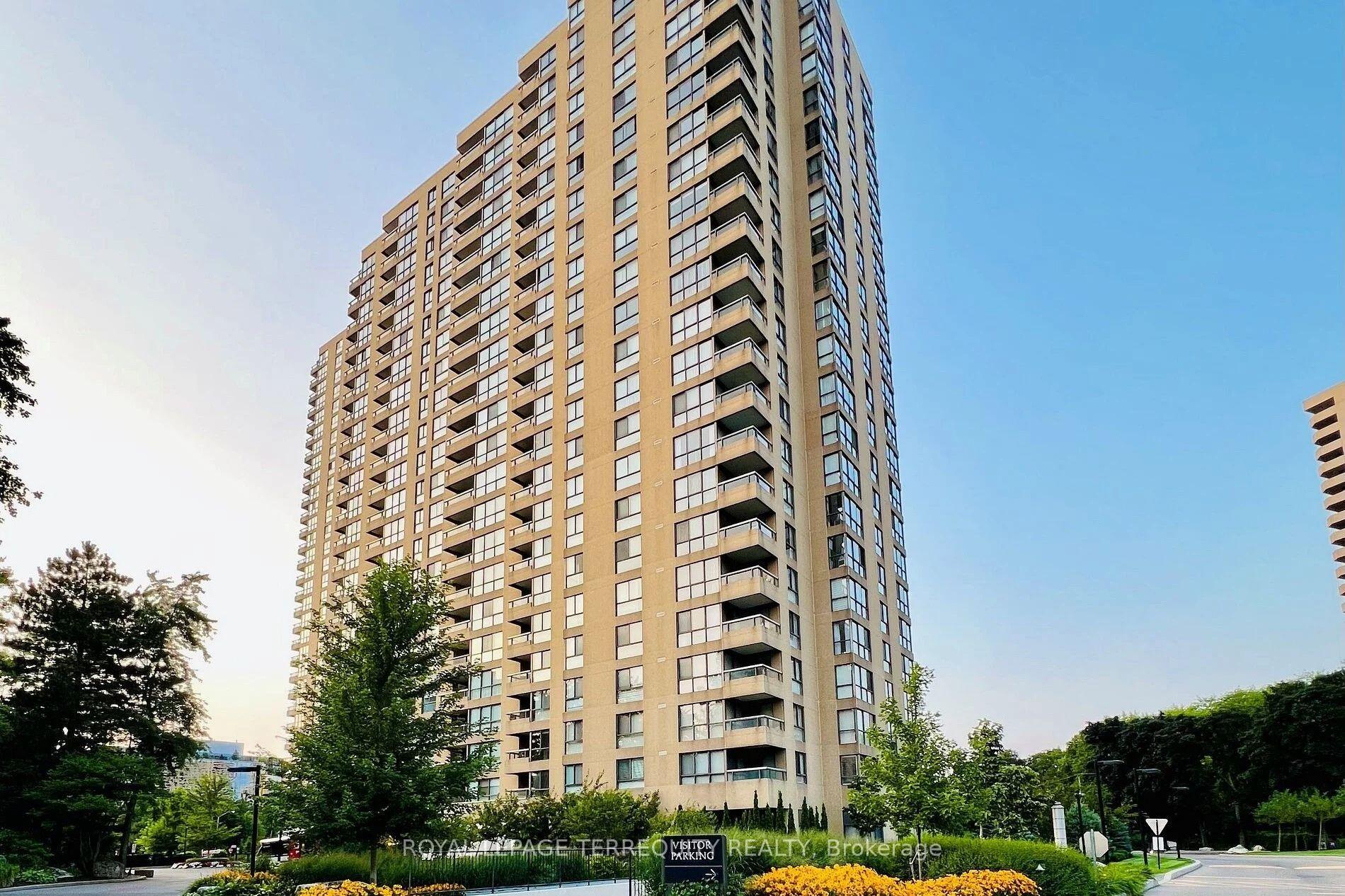#703 - 1 Concorde Pl, Toronto, ON M3C3K6 | 2 Bedroom 2 Bathroom Condo Apt | Image 1