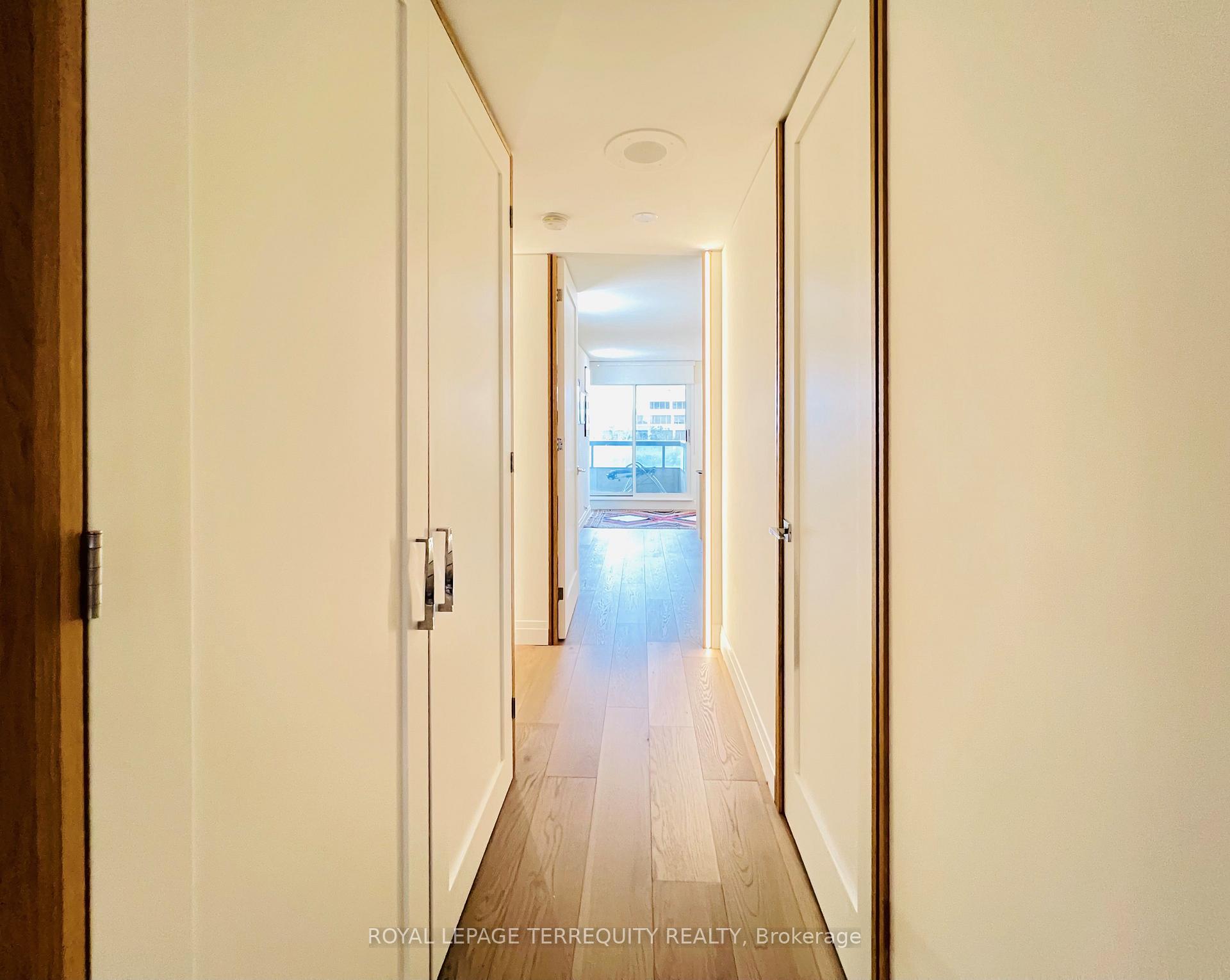 #703 - 1 Concorde Pl, Toronto, ON M3C3K6 | 2 Bedroom 2 Bathroom Condo Apt | Image 12