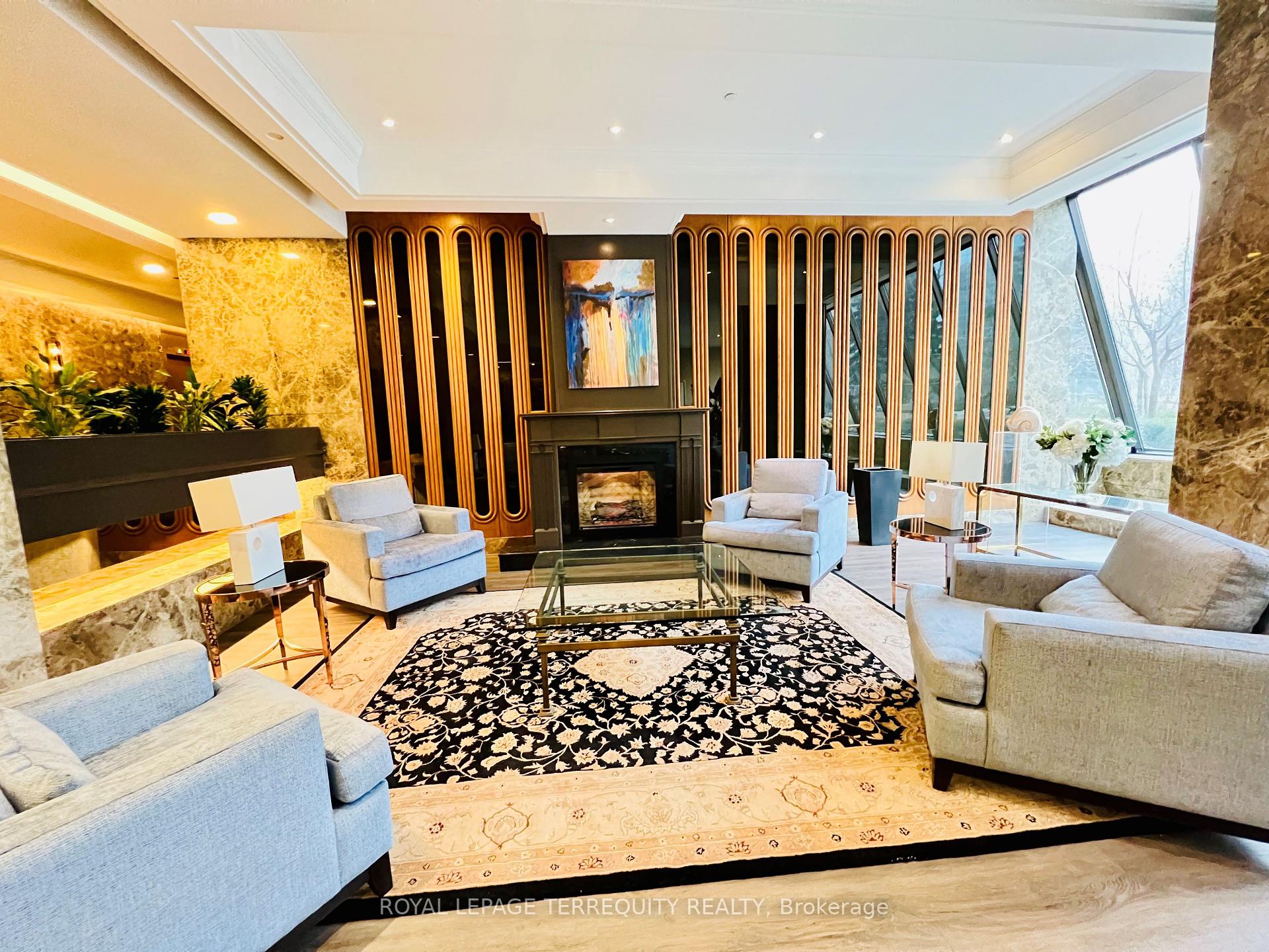 #703 - 1 Concorde Pl, Toronto, ON M3C3K6 | 2 Bedroom 2 Bathroom Condo Apt | Image 18