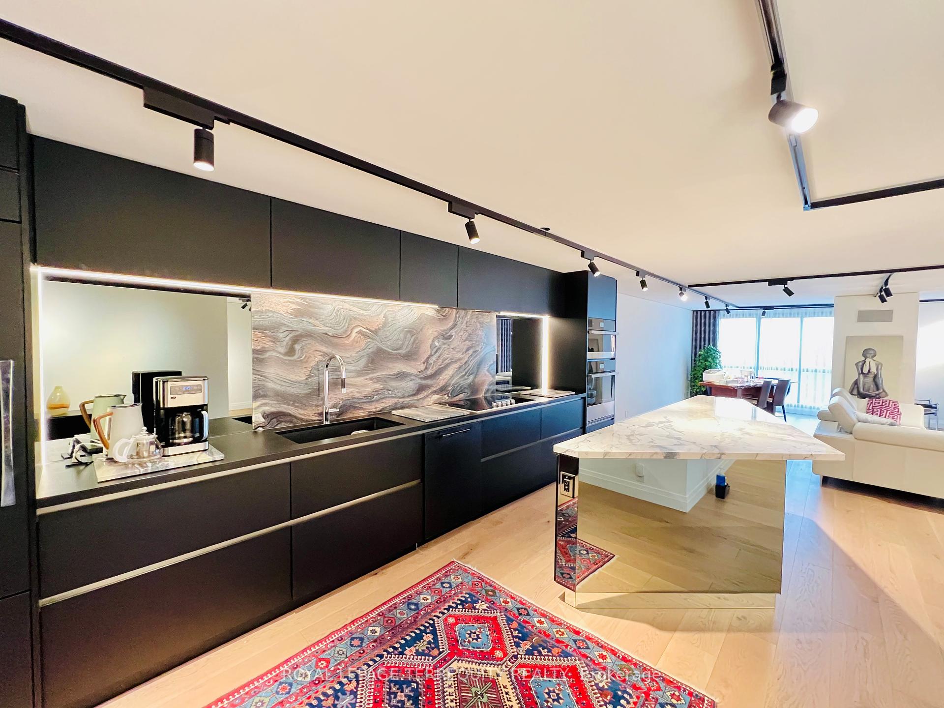 #703 - 1 Concorde Pl, Toronto, ON M3C3K6 | 2 Bedroom 2 Bathroom Condo Apt | Image 9