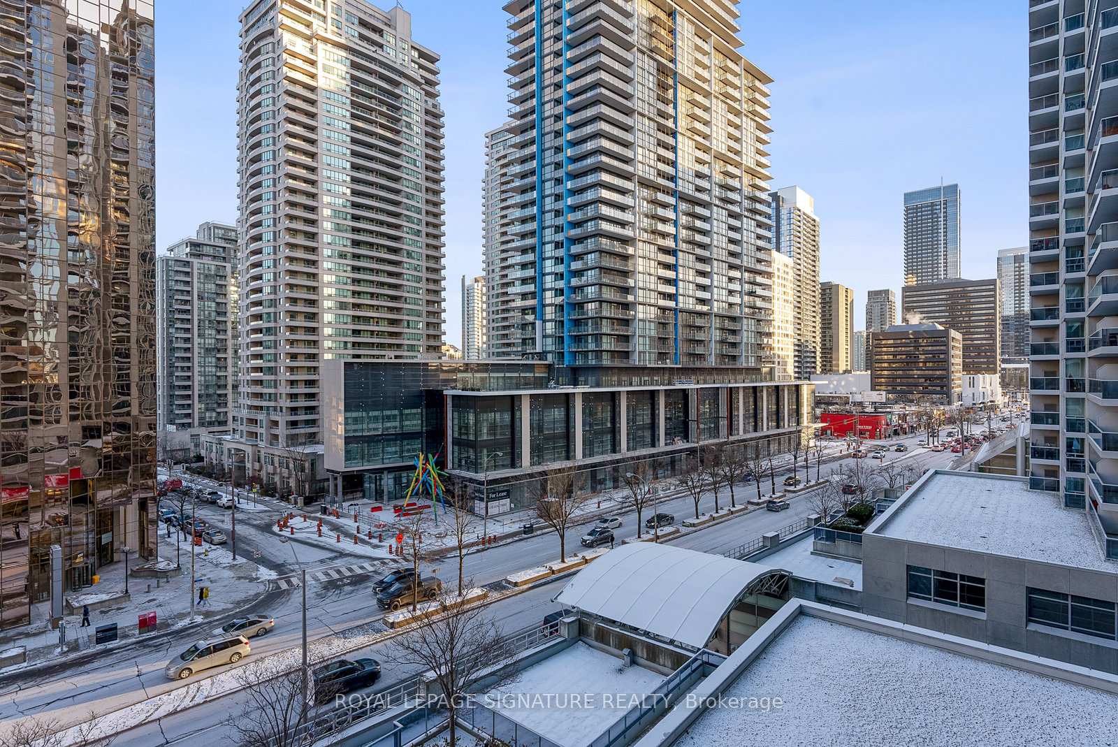 #815 - 4978 Yonge St, Toronto, ON M2N7G8 | 2 Bedroom 1 Bathroom Condo Apt | Image 22