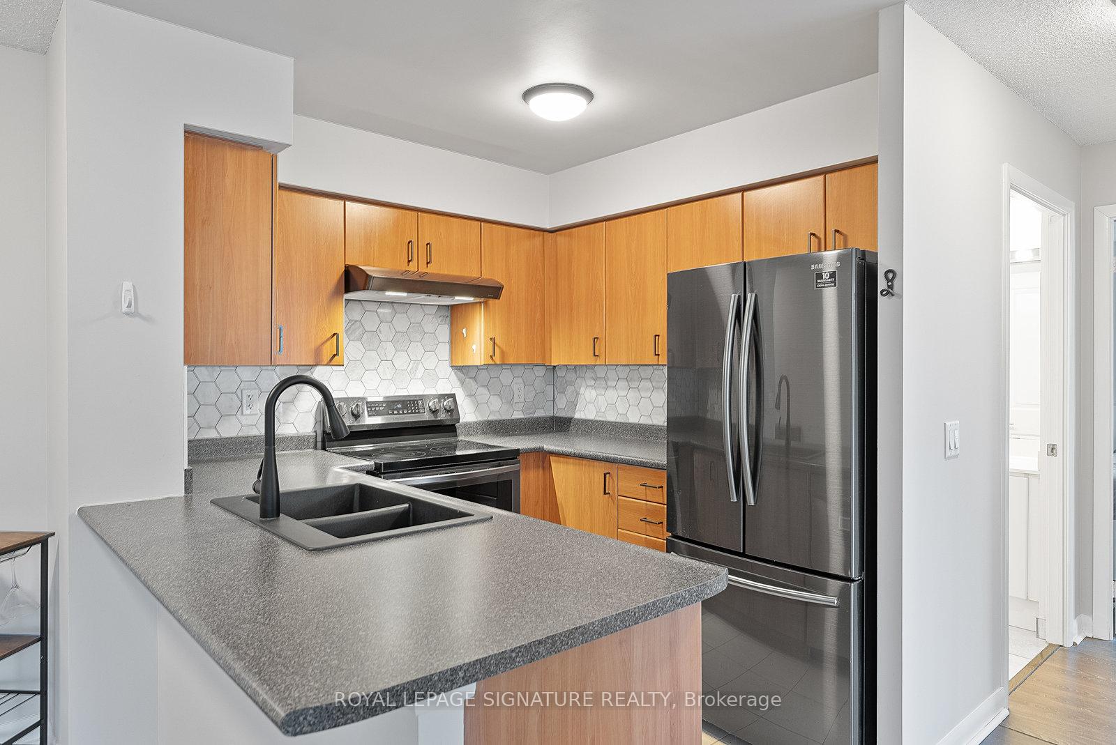 #815 - 4978 Yonge St, Toronto, ON M2N7G8 | 2 Bedroom 1 Bathroom Condo Apt | Image 8