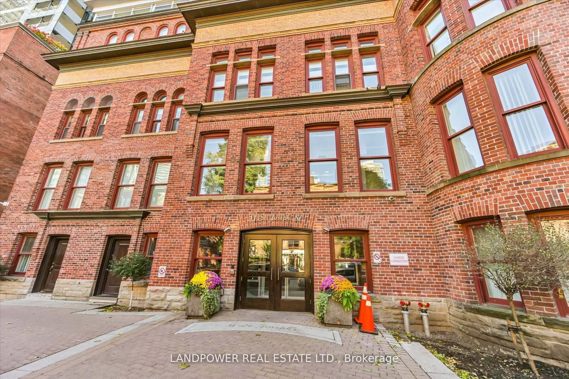 #1105 - 11 St Joseph St, Toronto, ON M4Y1J8 | 1 Bedroom 1 Bathroom Condo Apt | Image 21