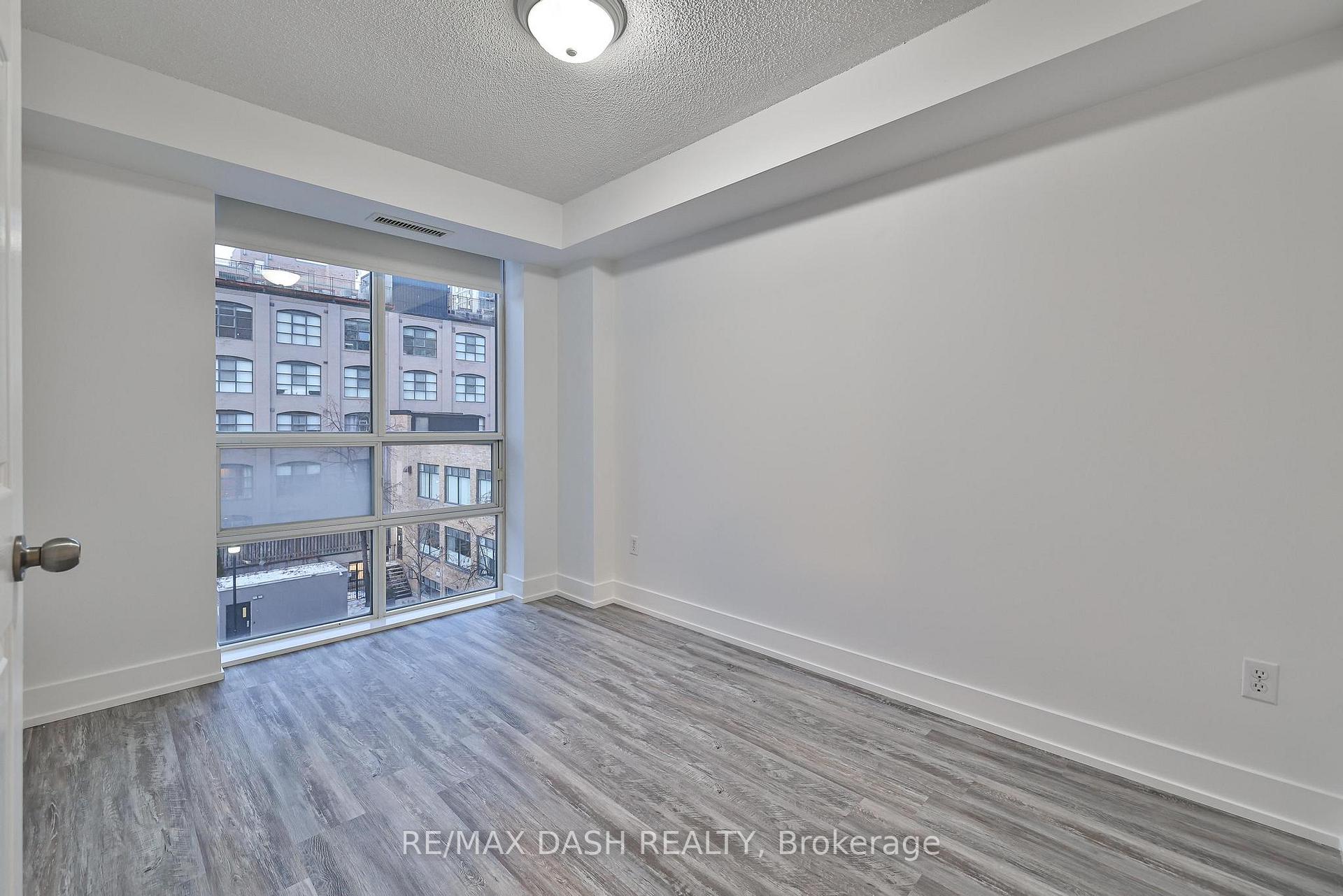 #501 - 330 Adelaide St E, Toronto, ON M5A4S9 | 2 Bedroom 2 Bathroom Condo Apt | Image 15