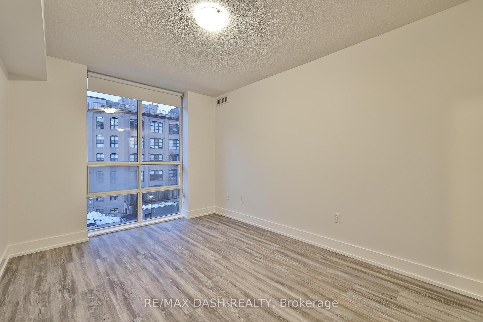 #501 - 330 Adelaide St E, Toronto, ON M5A4S9 | 2 Bedroom 2 Bathroom Condo Apt | Image 25