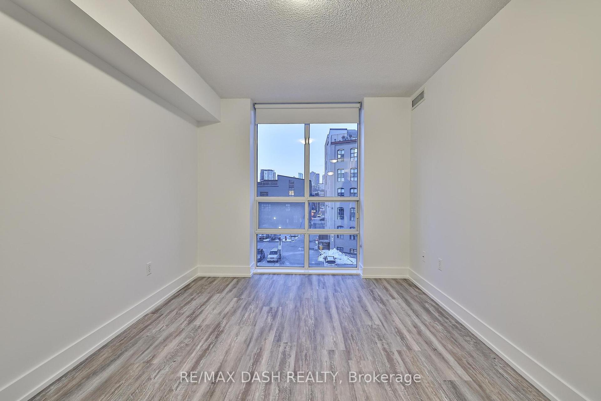 #501 - 330 Adelaide St E, Toronto, ON M5A4S9 | 2 Bedroom 2 Bathroom Condo Apt | Image 27