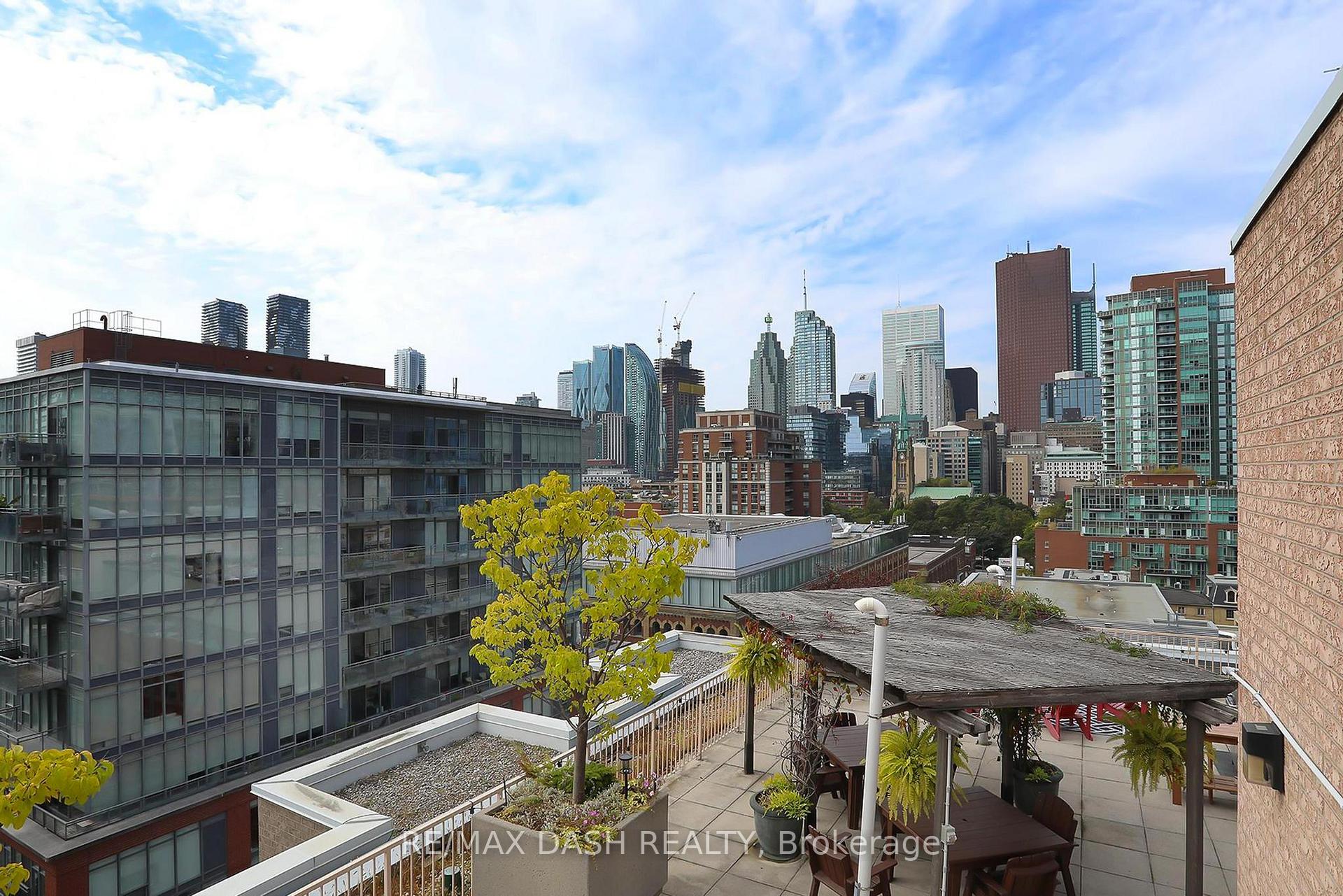 #501 - 330 Adelaide St E, Toronto, ON M5A4S9 | 2 Bedroom 2 Bathroom Condo Apt | Image 36