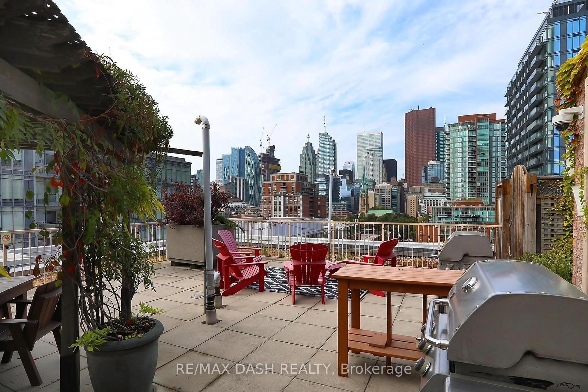 #501 - 330 Adelaide St E, Toronto, ON M5A4S9 | 2 Bedroom 2 Bathroom Condo Apt | Image 38