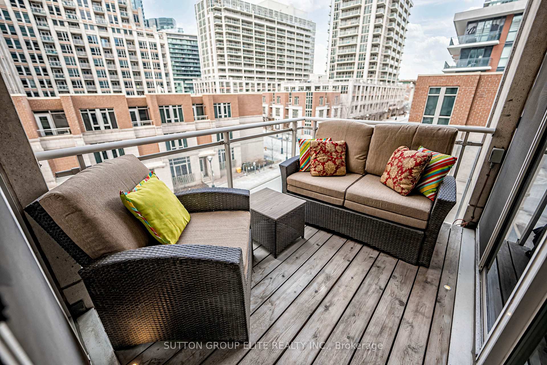 #406 - 21 Grand Magazine St, Toronto, ON M5V1B5 | 2 Bedroom 2 Bathroom Condo Apt | Image 22