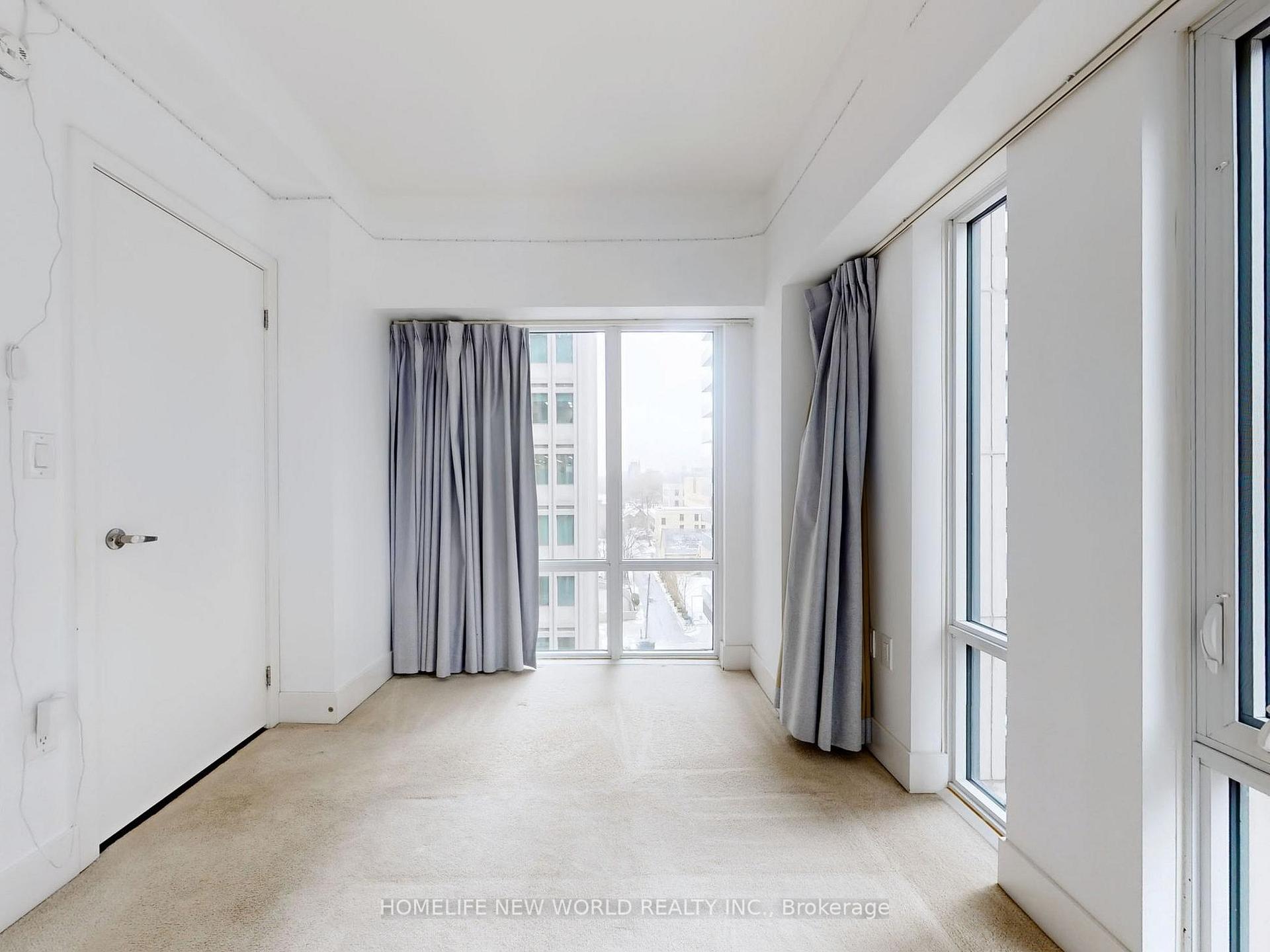#723 - 955 Bay St, Toronto, ON M5S2A2 | 1 Bedroom 1 Bathroom Condo Apt | Image 10