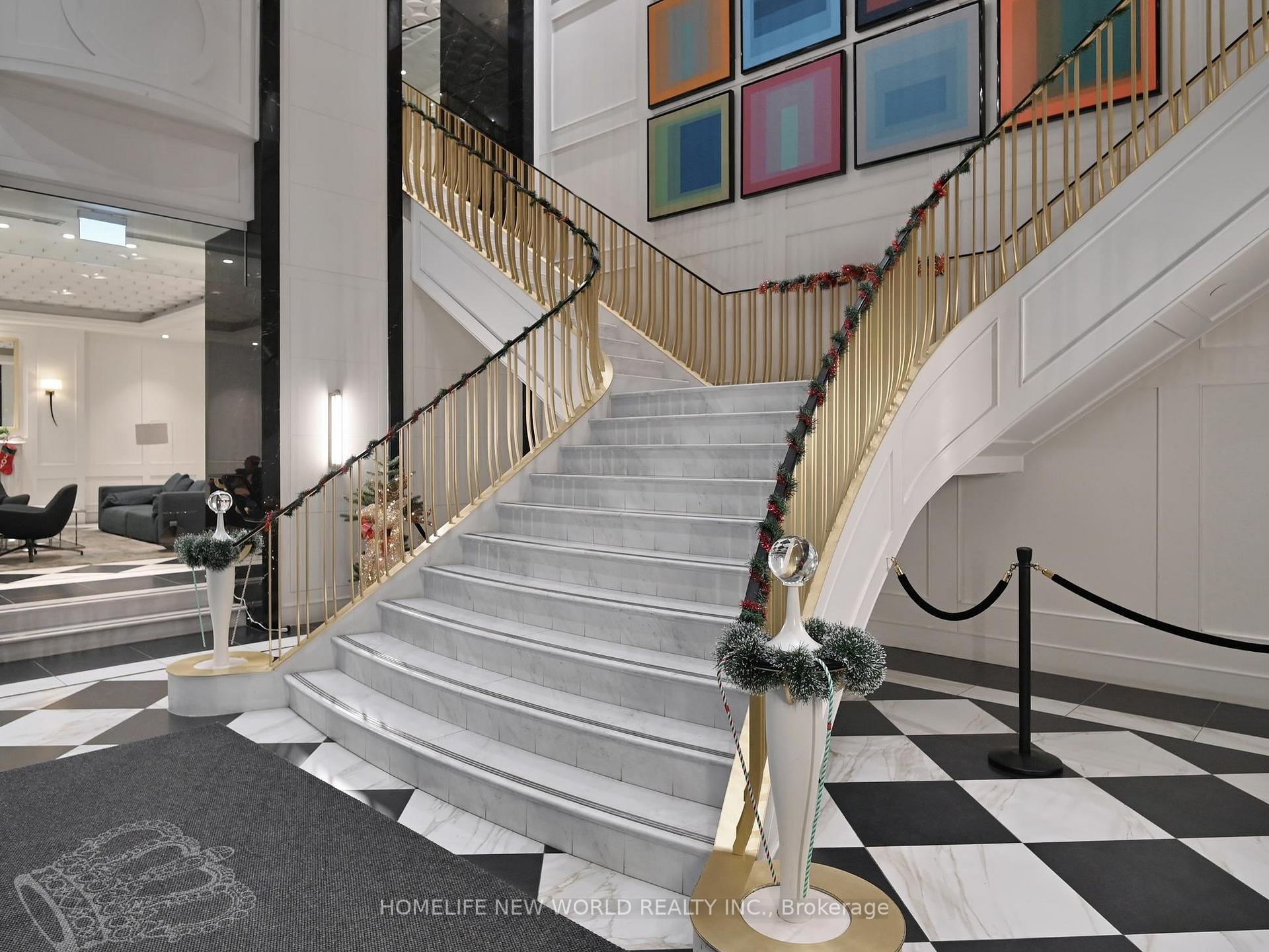 #723 - 955 Bay St, Toronto, ON M5S2A2 | 1 Bedroom 1 Bathroom Condo Apt | Image 2