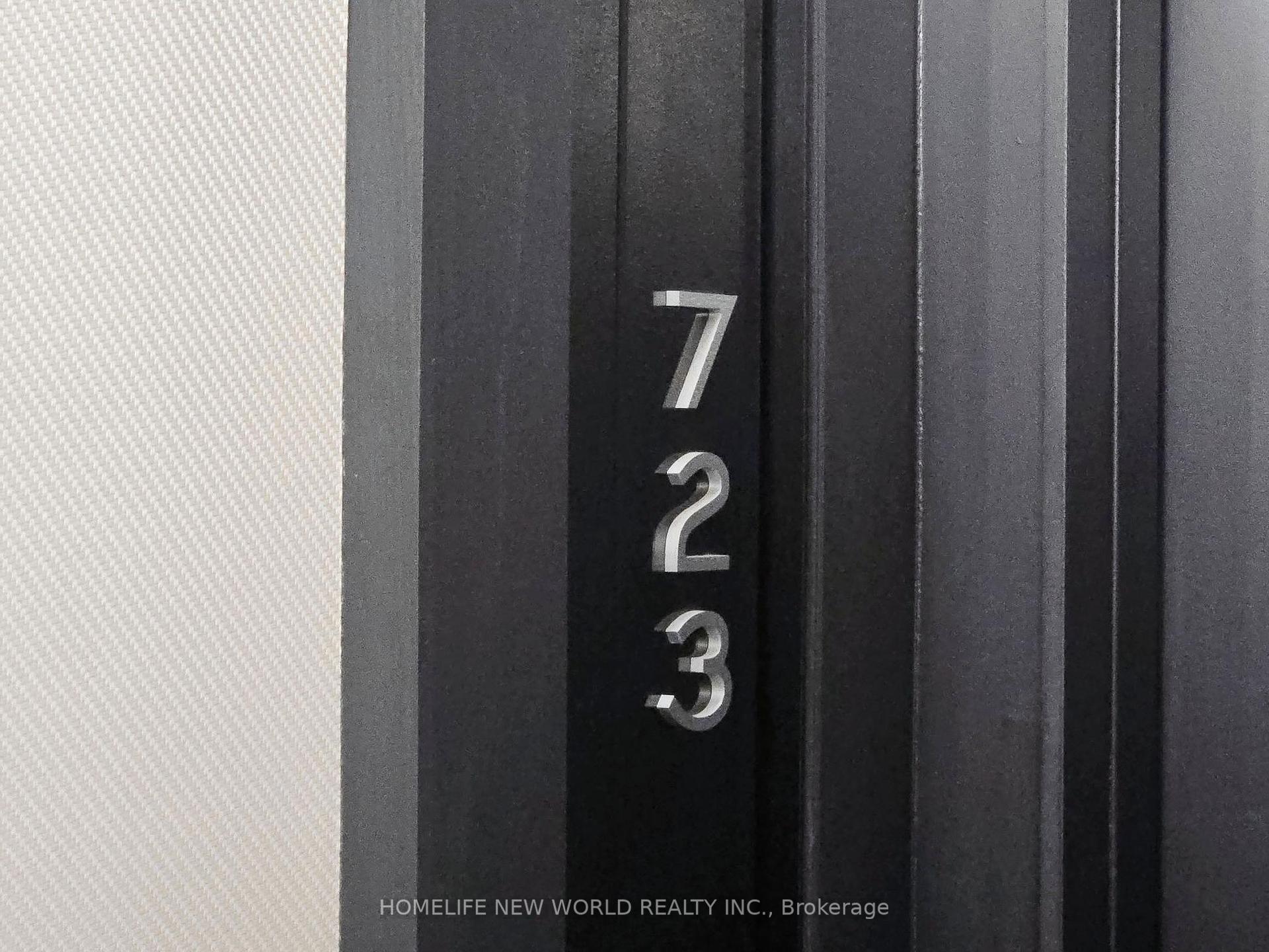 #723 - 955 Bay St, Toronto, ON M5S2A2 | 1 Bedroom 1 Bathroom Condo Apt | Image 4