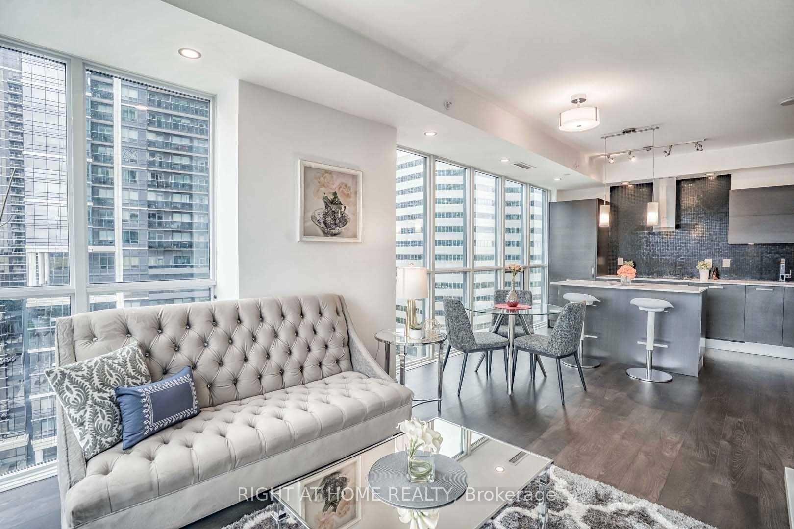 #808 - 9 Bogert Ave, Toronto, ON M2N0H3 | 2 Bedroom 2 Bathroom Condo Apt | Image 11