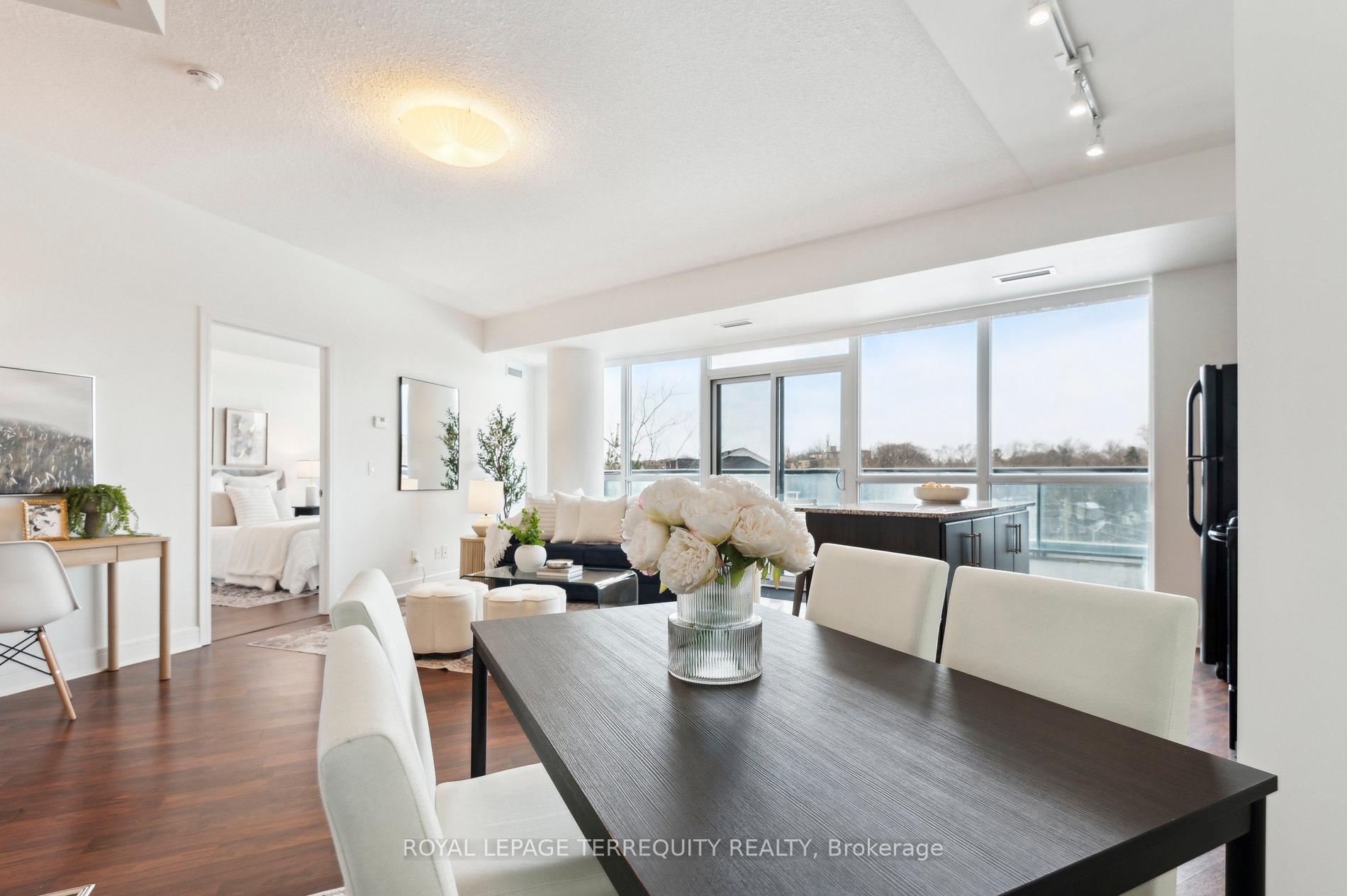 #321 - 35 Brian Peck Cres, Toronto, ON M4G0A5 | 2 Bedroom 2 Bathroom Condo Apt | Image 12