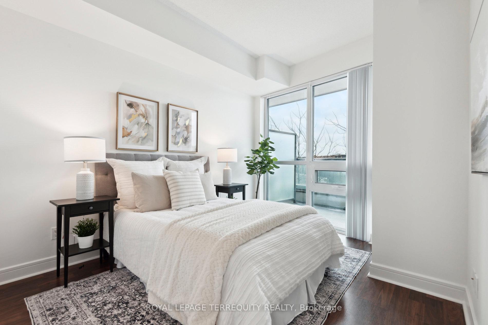 #321 - 35 Brian Peck Cres, Toronto, ON M4G0A5 | 2 Bedroom 2 Bathroom Condo Apt | Image 14