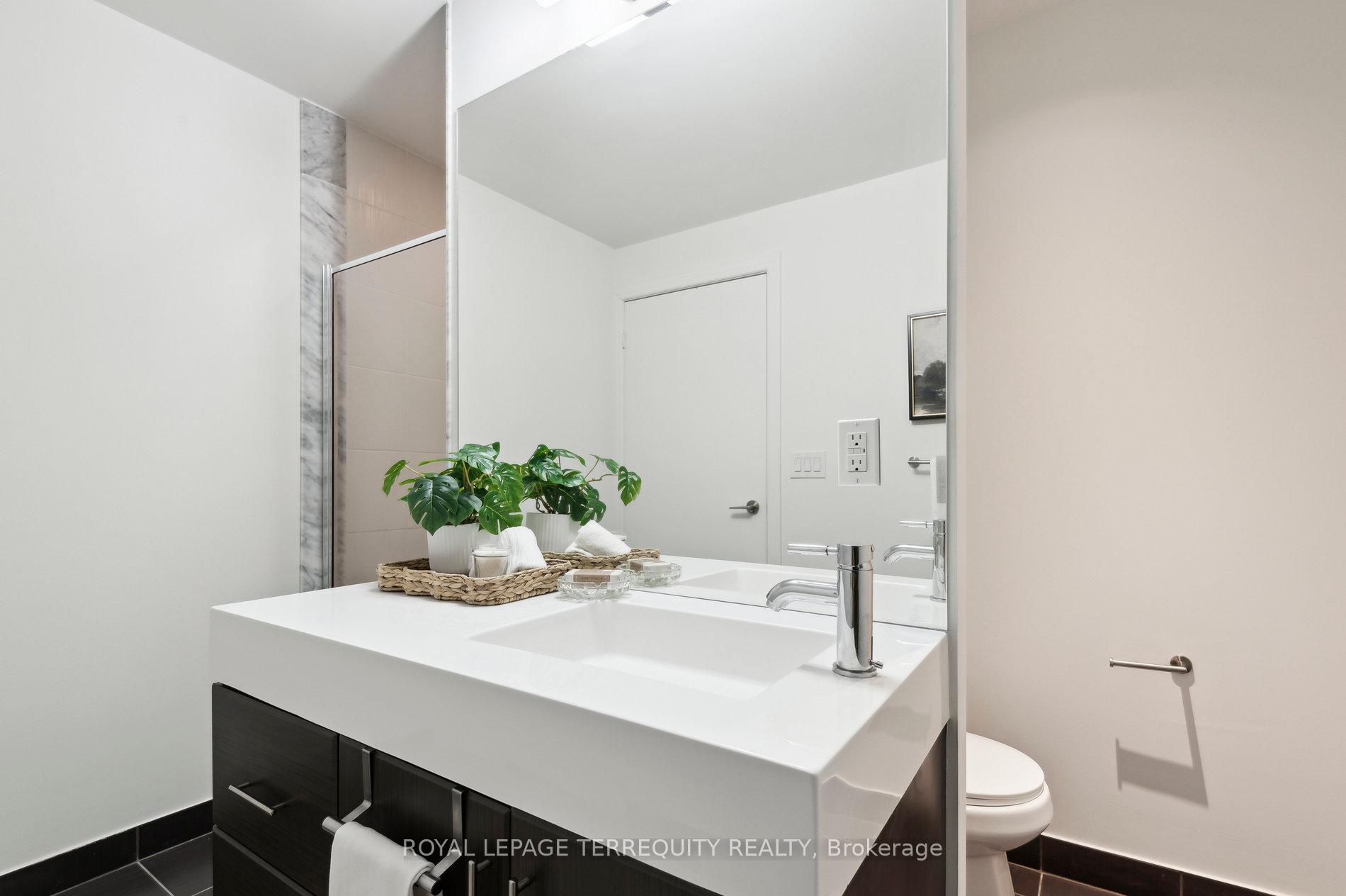 #321 - 35 Brian Peck Cres, Toronto, ON M4G0A5 | 2 Bedroom 2 Bathroom Condo Apt | Image 19