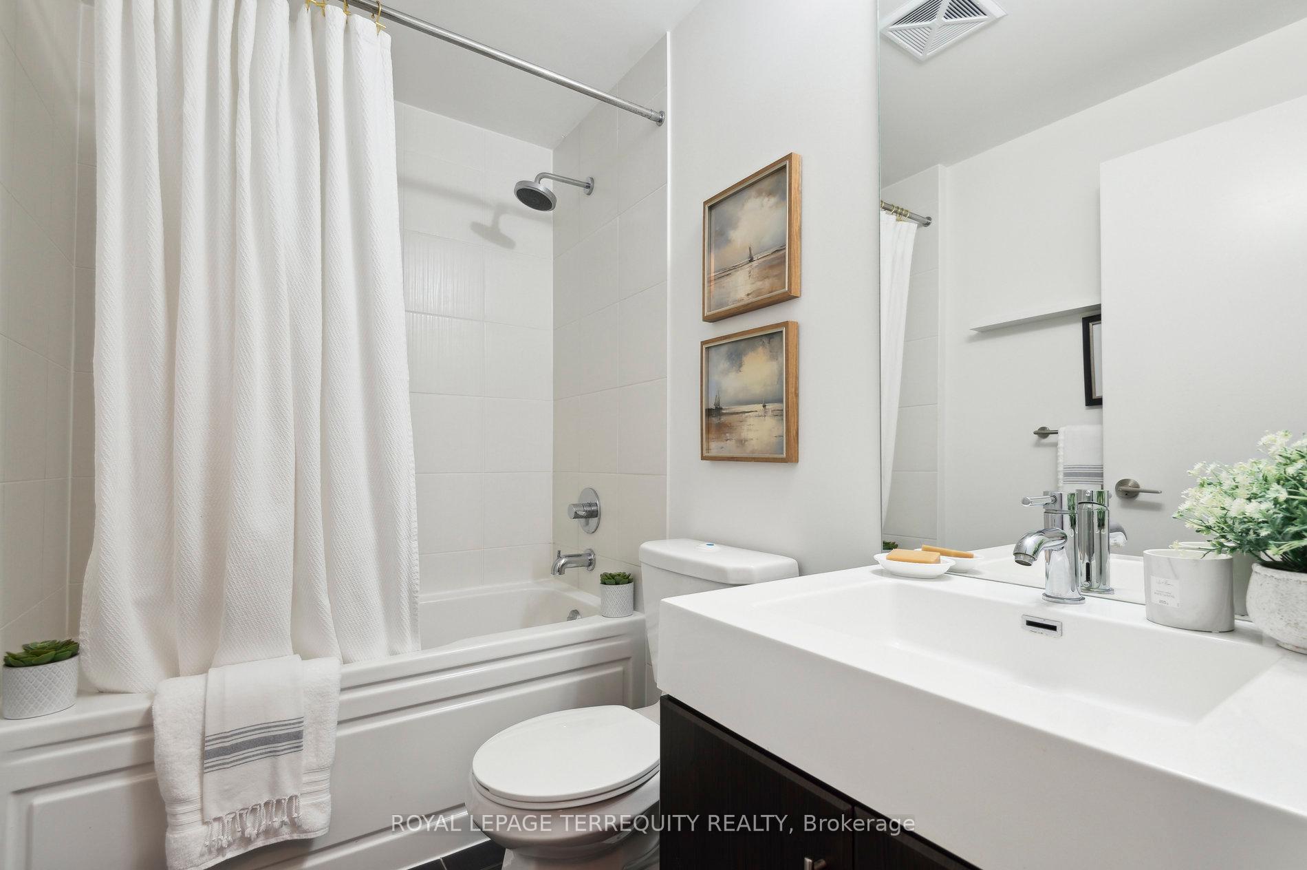 #321 - 35 Brian Peck Cres, Toronto, ON M4G0A5 | 2 Bedroom 2 Bathroom Condo Apt | Image 20