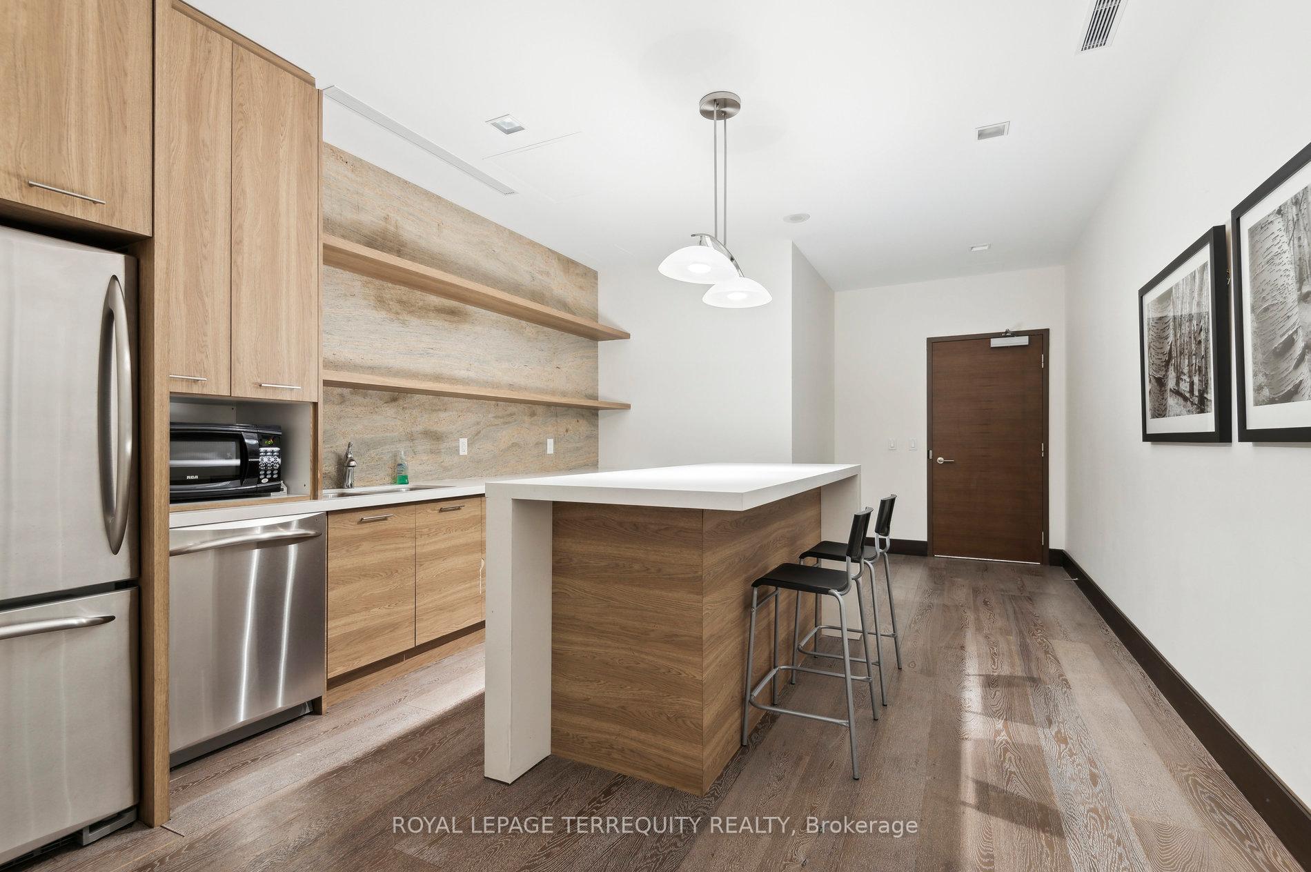 #321 - 35 Brian Peck Cres, Toronto, ON M4G0A5 | 2 Bedroom 2 Bathroom Condo Apt | Image 28