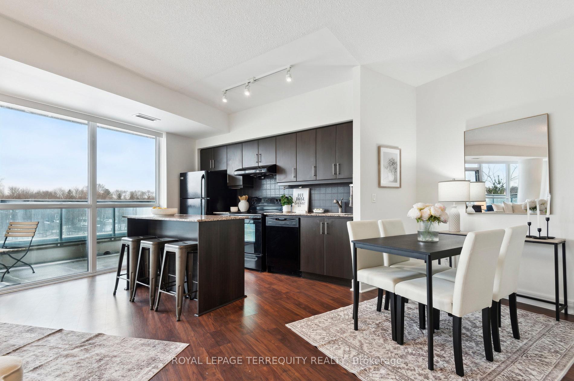 #321 - 35 Brian Peck Cres, Toronto, ON M4G0A5 | 2 Bedroom 2 Bathroom Condo Apt | Image 5