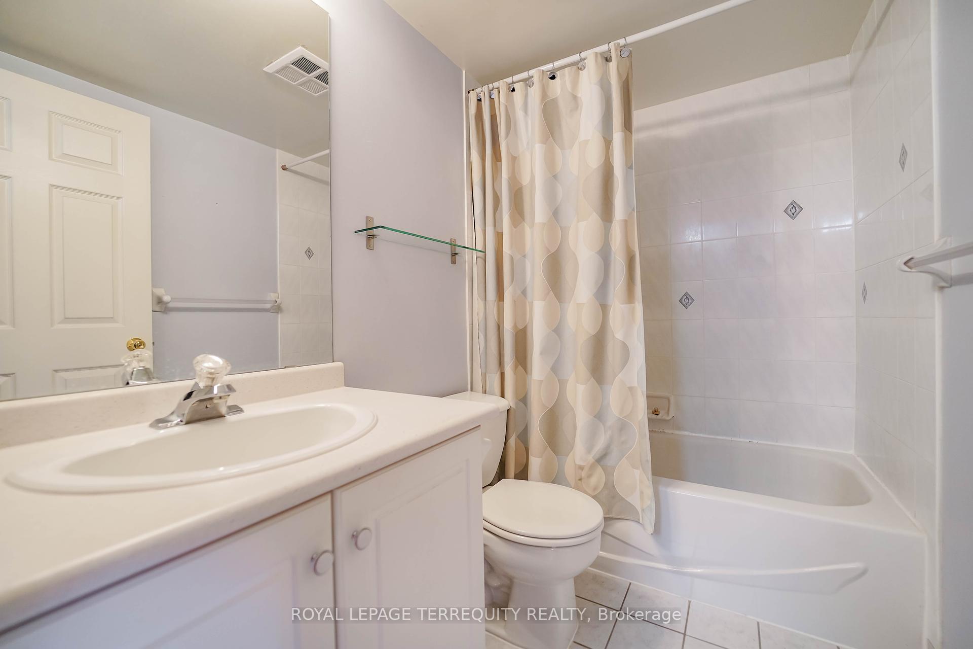 #1708 - 43 Eglinton Ave E, Toronto, ON M4P1A2 | 1 Bedroom 1 Bathroom Condo Apt | Image 10