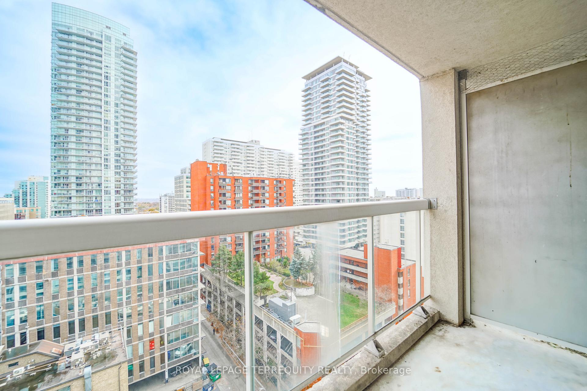 #1708 - 43 Eglinton Ave E, Toronto, ON M4P1A2 | 1 Bedroom 1 Bathroom Condo Apt | Image 13