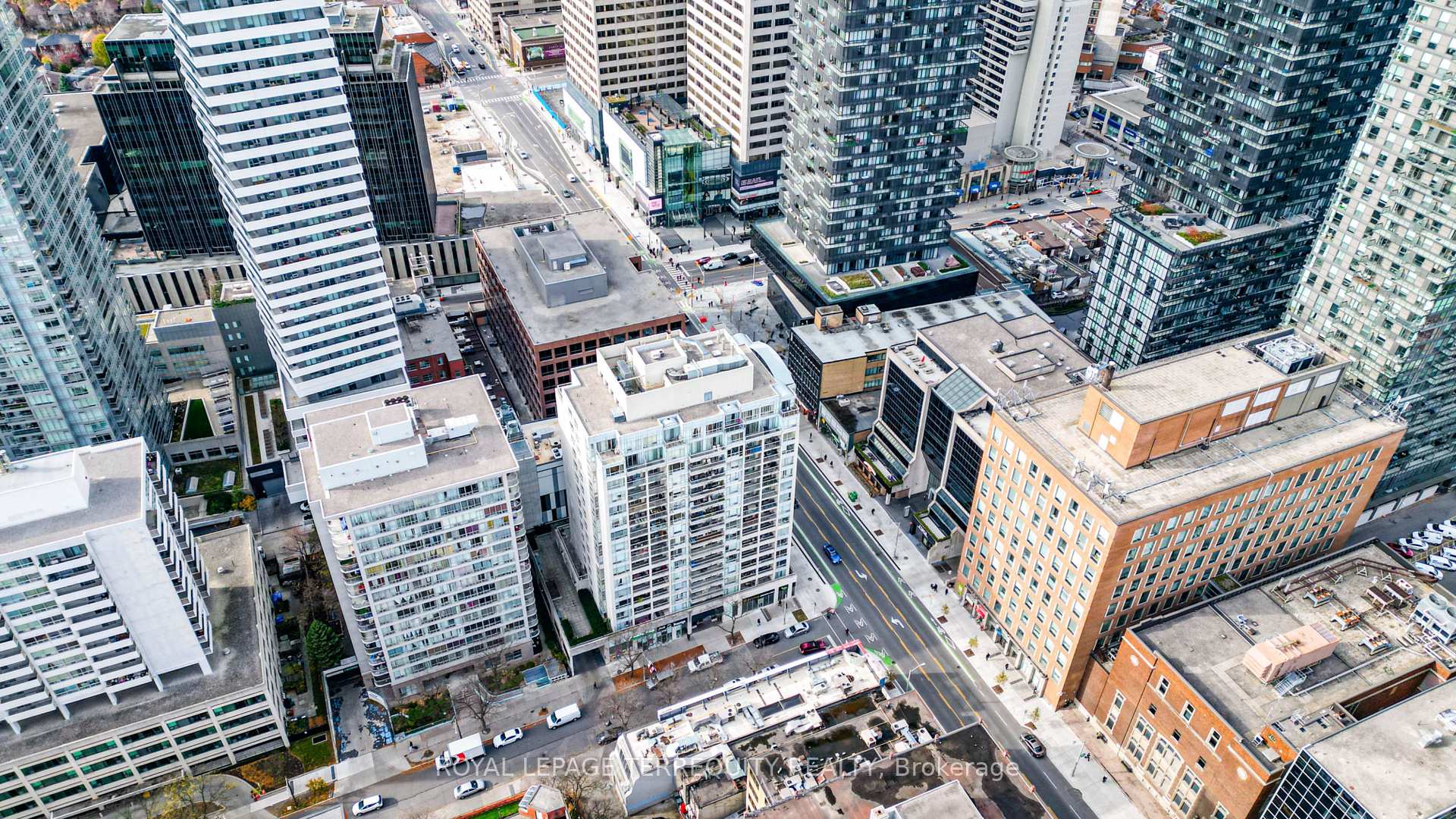 #1708 - 43 Eglinton Ave E, Toronto, ON M4P1A2 | 1 Bedroom 1 Bathroom Condo Apt | Image 25