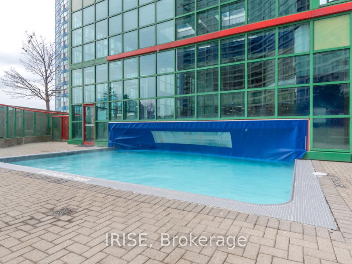 #806 - 77 Harbour Sq, Toronto, ON M5J2S2 | 1 Bedroom 1 Bathroom Condo Apt | Image 26