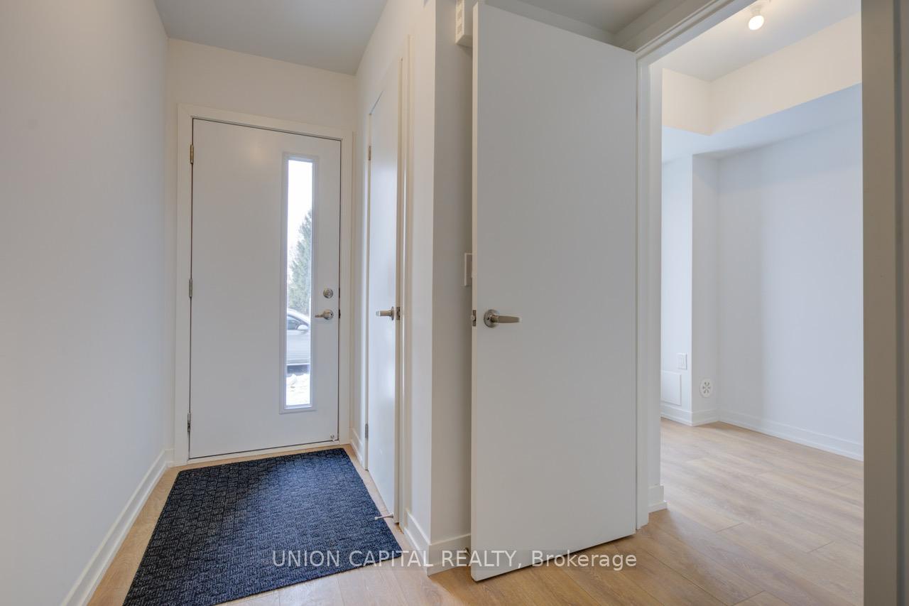 23 CASE OOTES Dr, Toronto, ON M4A0A9 | 4 Bedroom 4 Bathroom Condo Townhouse | Image 3