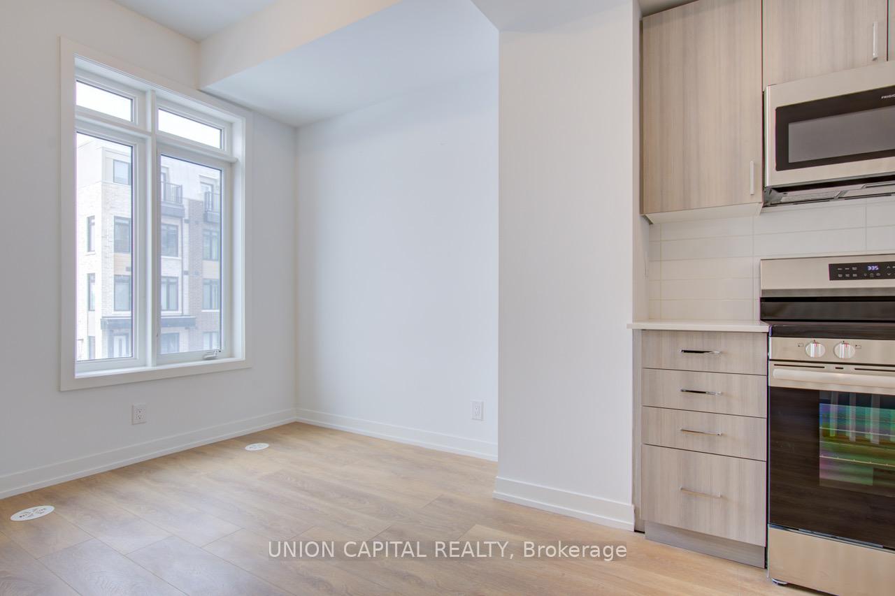 23 CASE OOTES Dr, Toronto, ON M4A0A9 | 4 Bedroom 4 Bathroom Condo Townhouse | Image 4