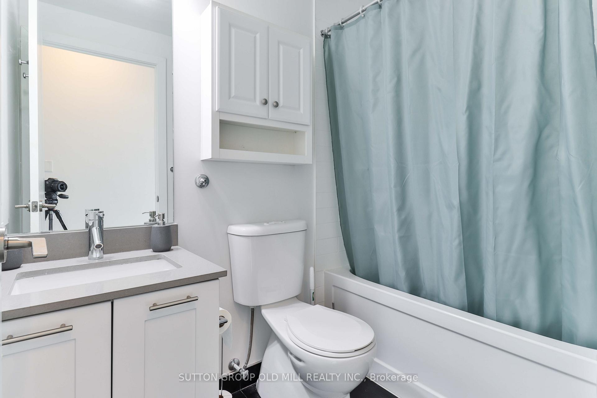#517 - 169 Fort York Blvd, Toronto, ON M5V0C8 | 1 Bedroom 1 Bathroom Condo Apt | Image 12