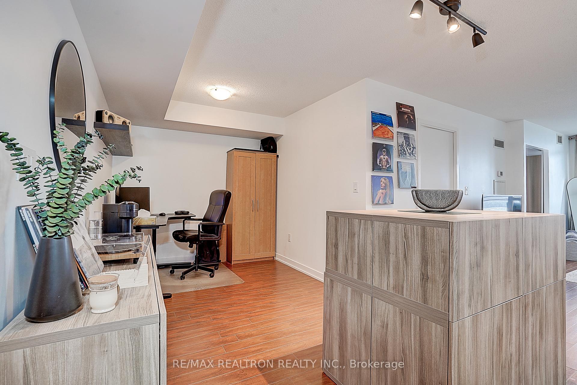 #502 - 8 Telegram Mews, Toronto, ON M5V3Z5 | 1 Bedroom 1 Bathroom Condo Apt | Image 25