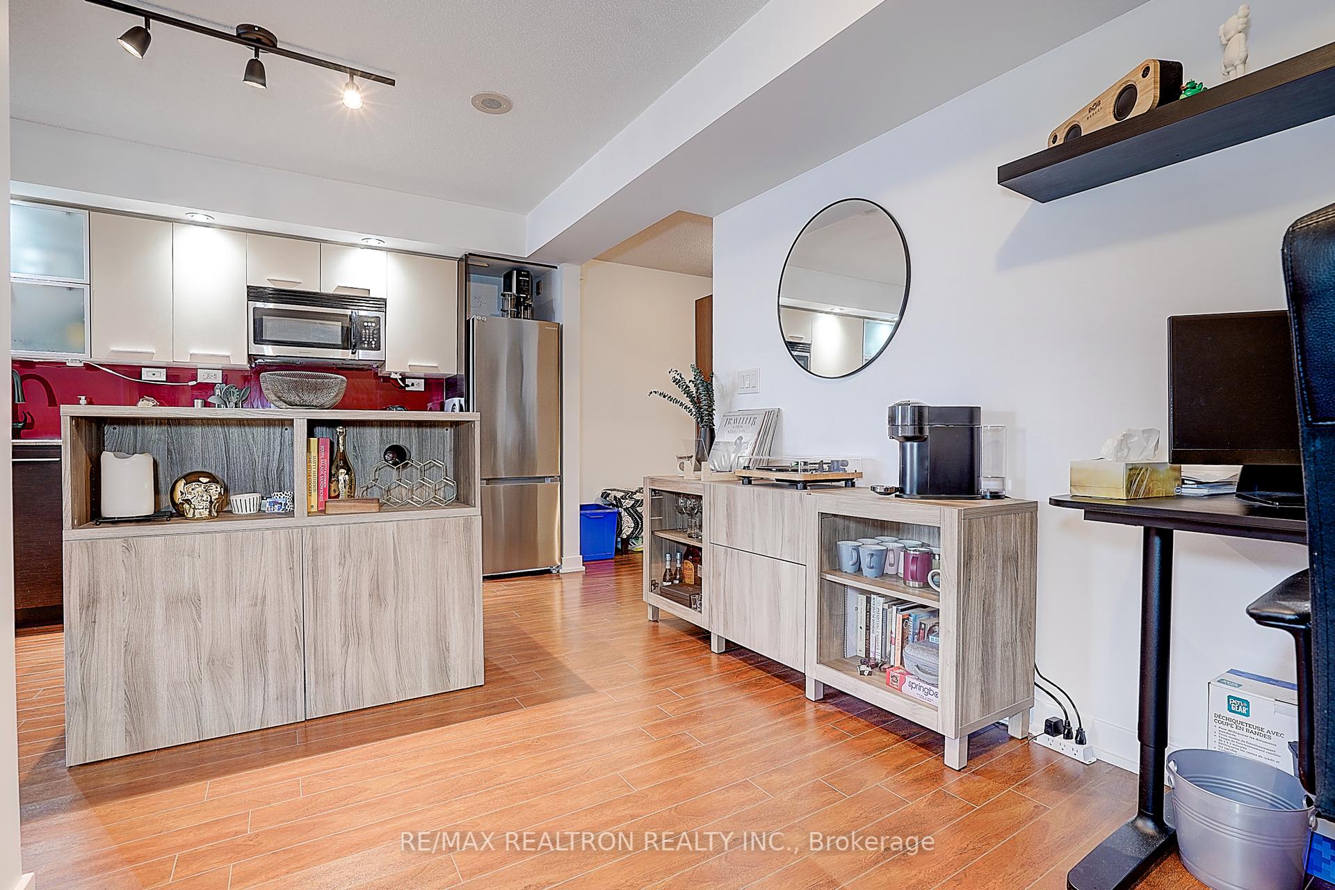 #502 - 8 Telegram Mews, Toronto, ON M5V3Z5 | 1 Bedroom 1 Bathroom Condo Apt | Image 27