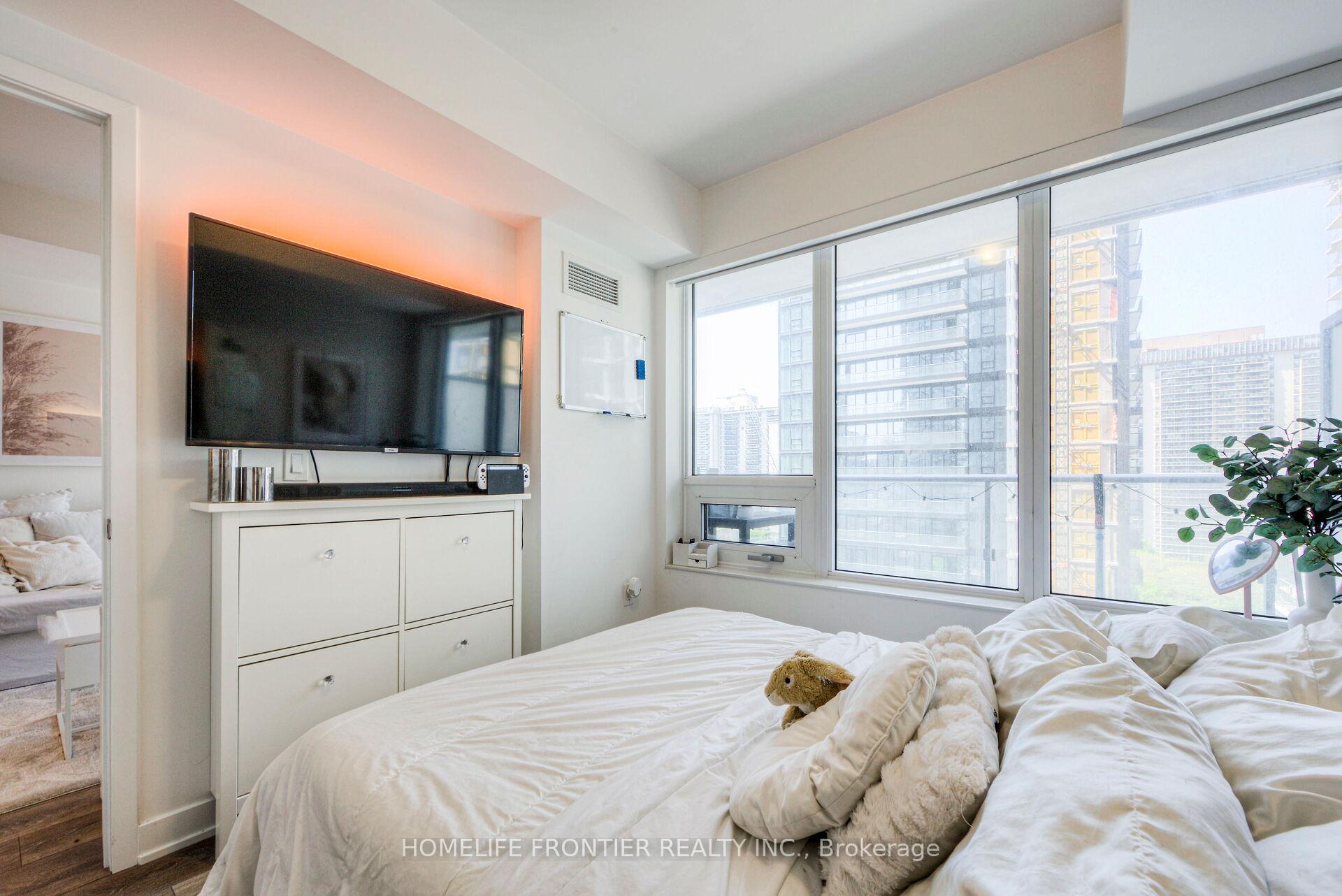 #1411 - 99 Broadway Ave, Toronto, ON M4P0E3 | 1 Bedroom 2 Bathroom Condo Apt | Image 17