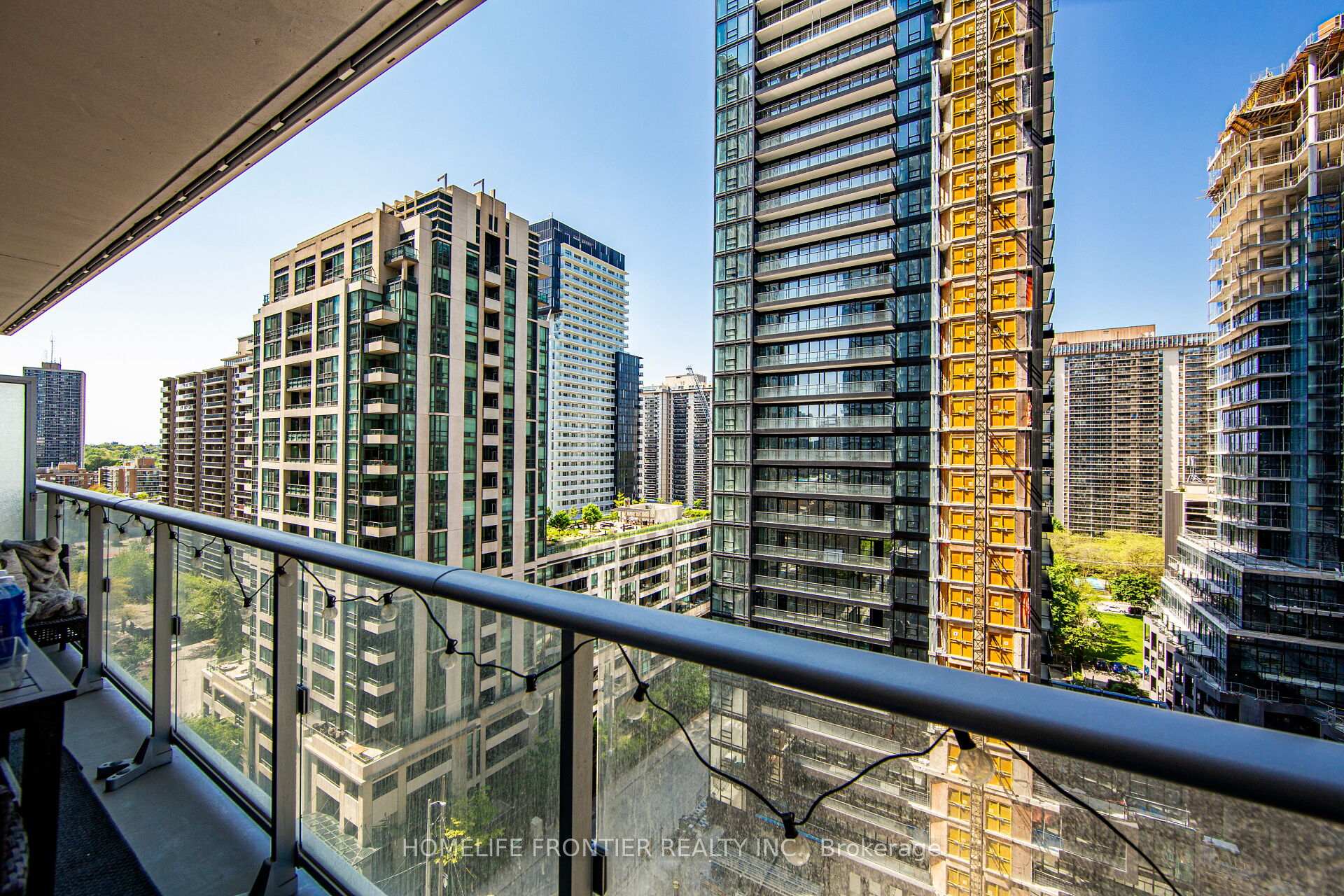 #1411 - 99 Broadway Ave, Toronto, ON M4P0E3 | 1 Bedroom 2 Bathroom Condo Apt | Image 18