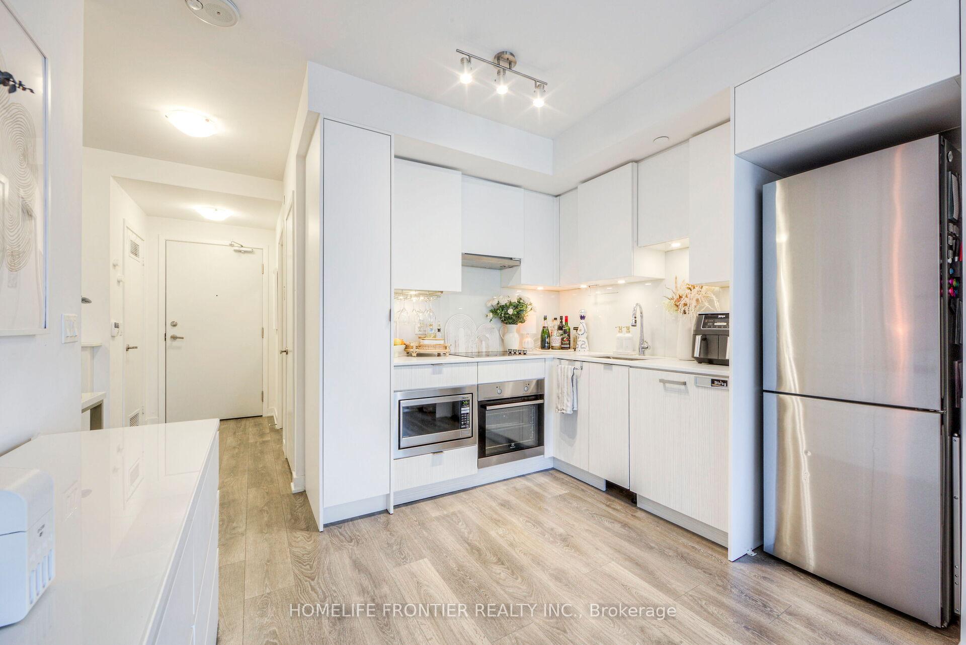 #1411 - 99 Broadway Ave, Toronto, ON M4P0E3 | 1 Bedroom 2 Bathroom Condo Apt | Image 7