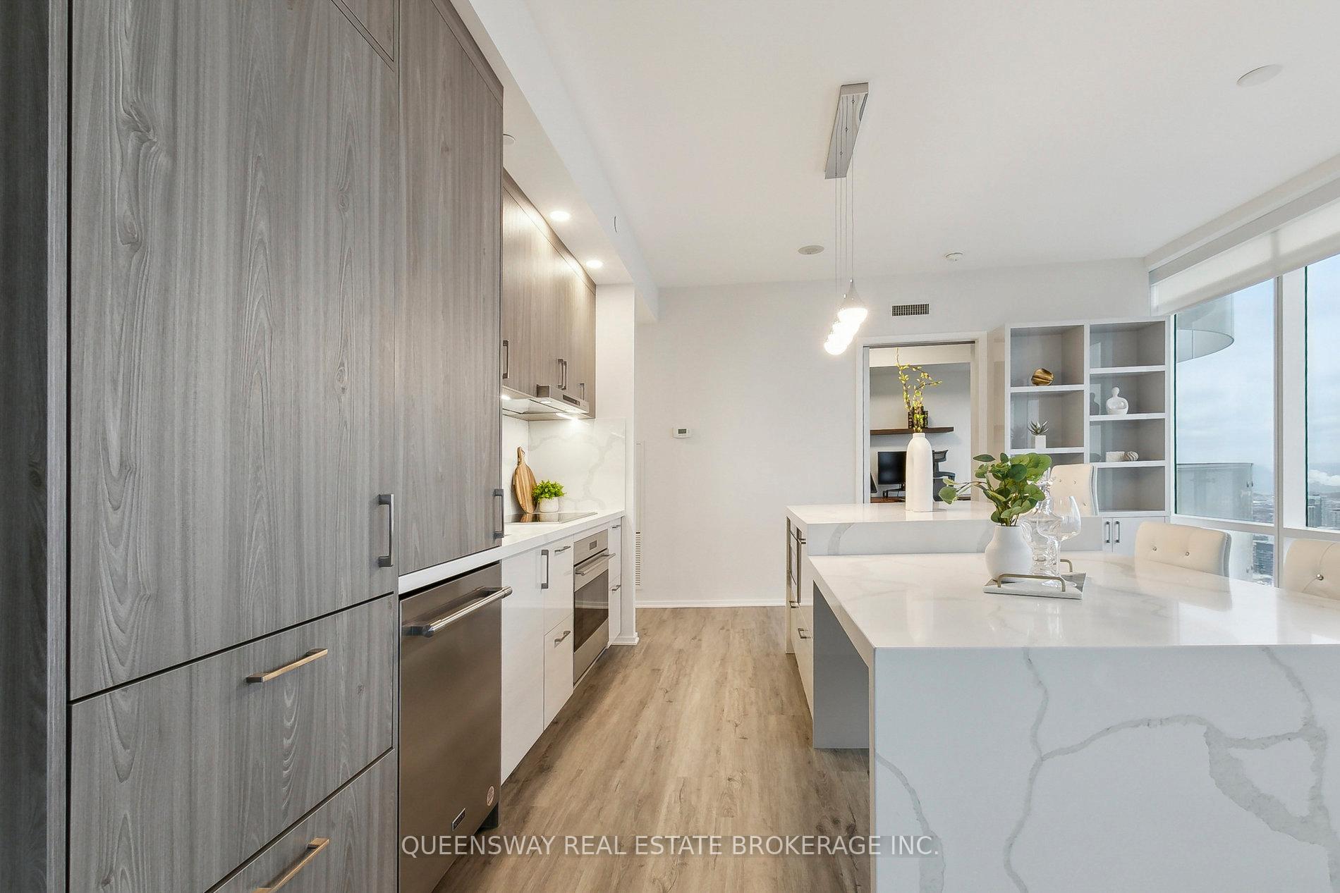 #6706 - 1 Bloor St, Toronto, ON M4W1A9 | 2 Bedroom 3 Bathroom Condo Apt | Image 17