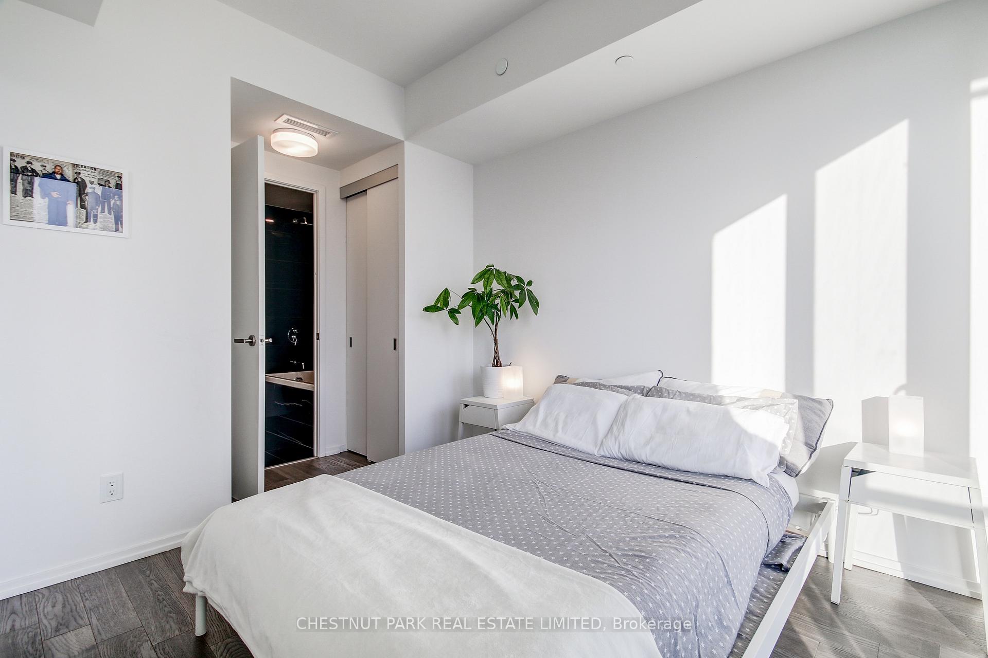 #2901 - 5 Soudan Ave, Toronto, ON M4S2A7 | 2 Bedroom 2 Bathroom Condo Apt | Image 20