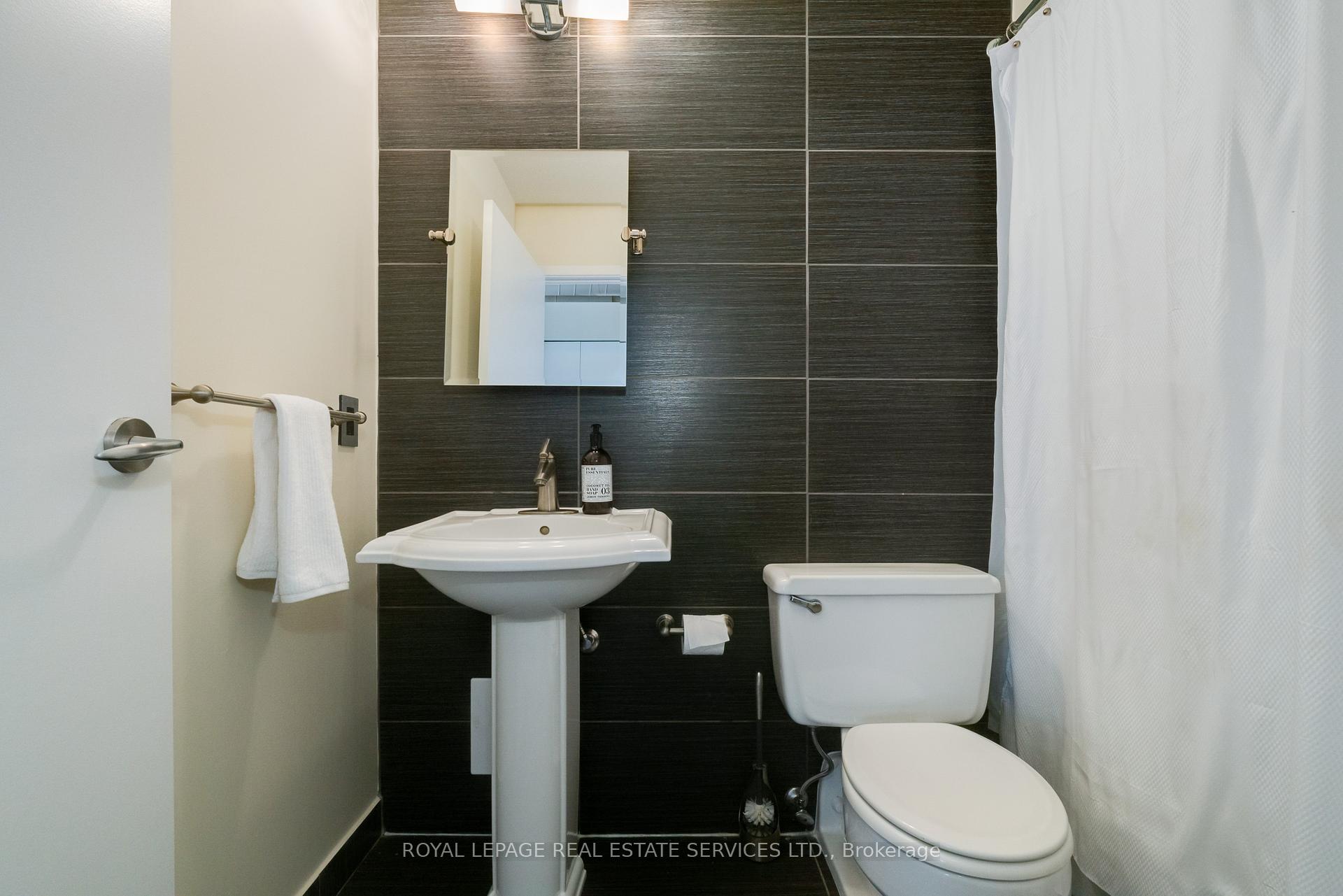 #406 - 781 King St W, Toronto, ON M5V1N4 | 2 Bedroom 2 Bathroom Condo Apt | Image 23