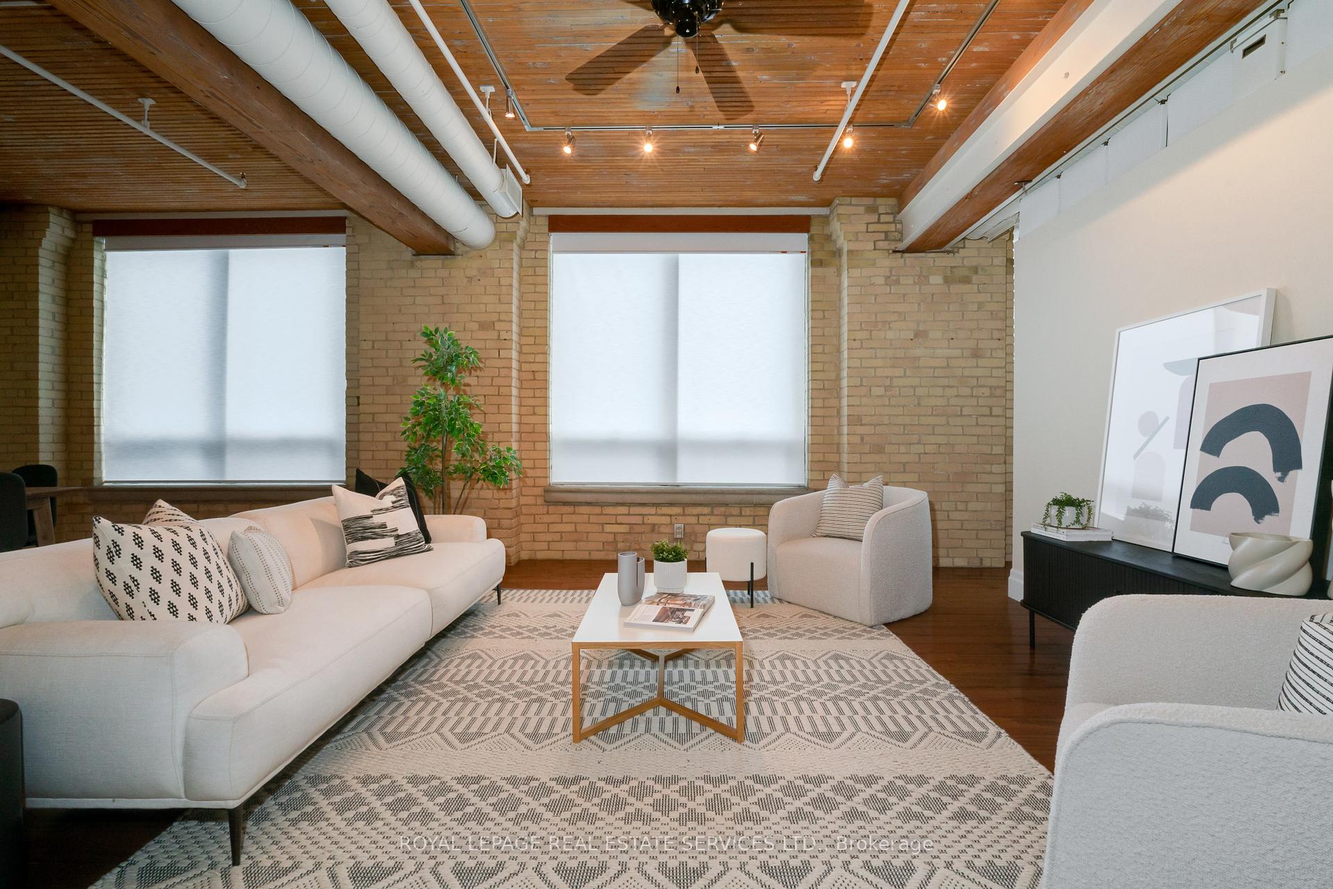 #406 - 781 King St W, Toronto, ON M5V1N4 | 2 Bedroom 2 Bathroom Condo Apt | Image 5