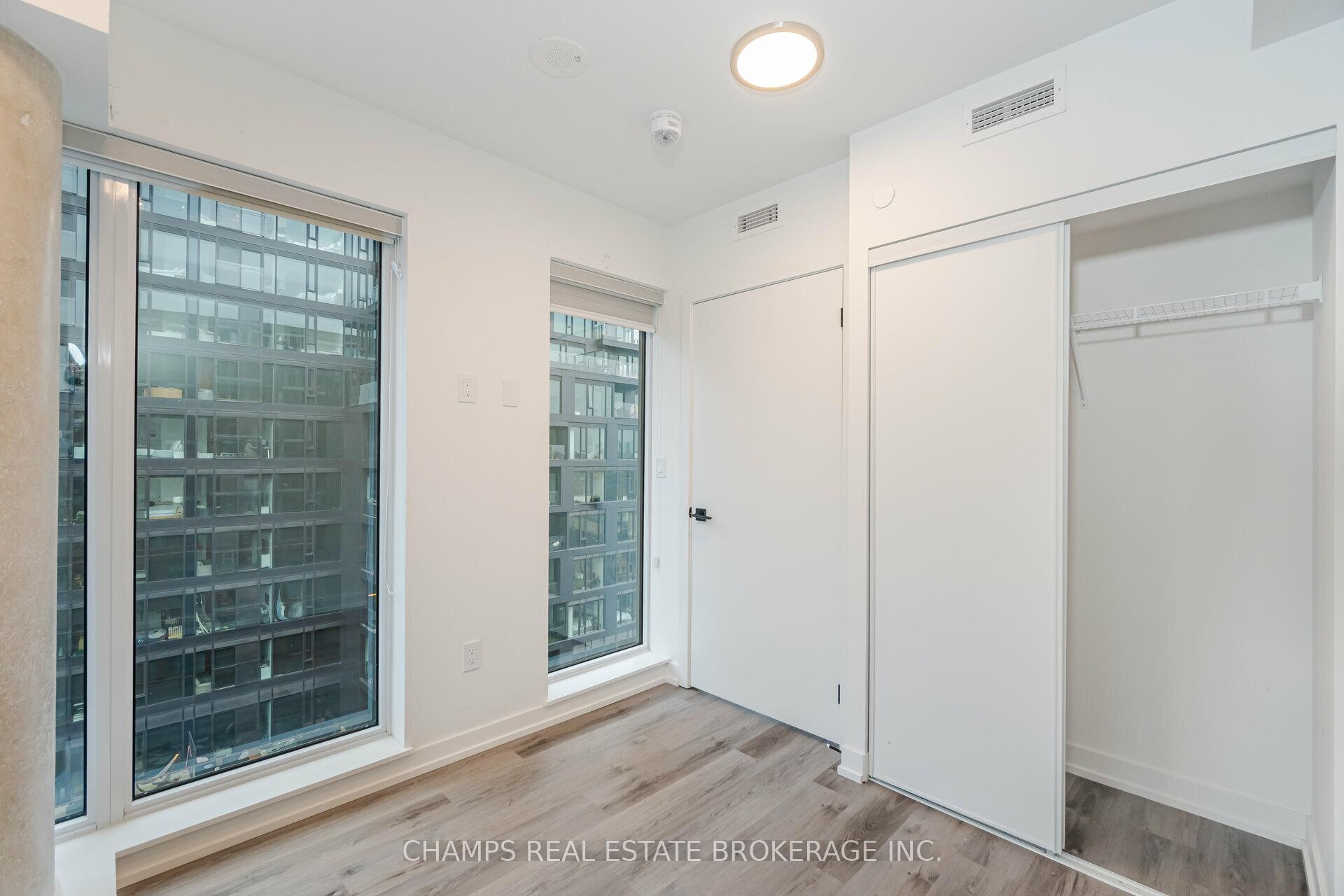 2 Augusta Ave, Toronto, ON M5V0T3 | 3 Bedroom 2 Bathroom Condo Apt | Image 24